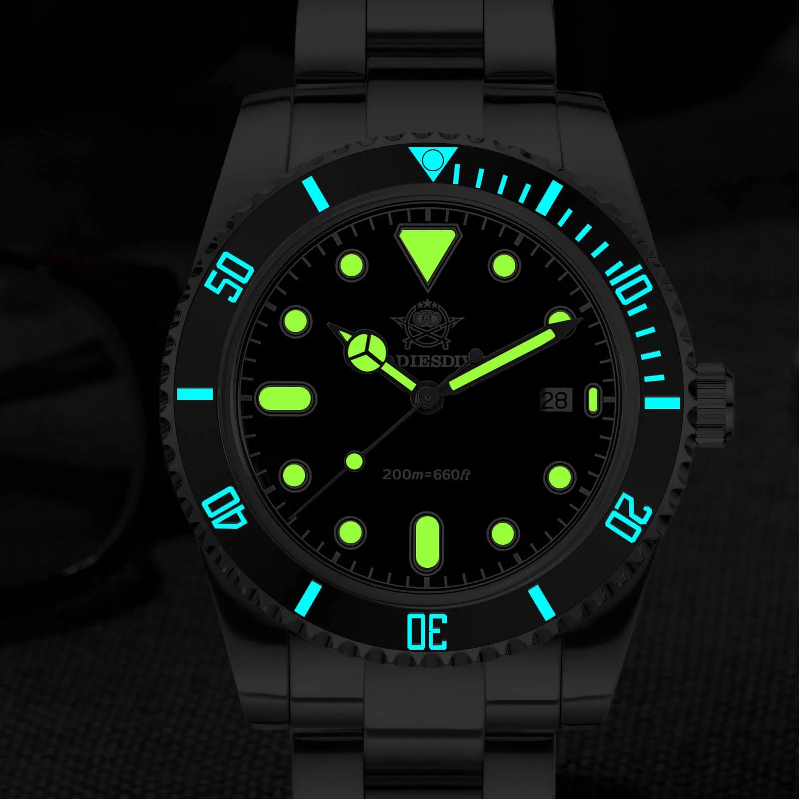 ADDIESDIVE 39mm Quartz Watch with Bi-directional Rotating Bezel AD2068