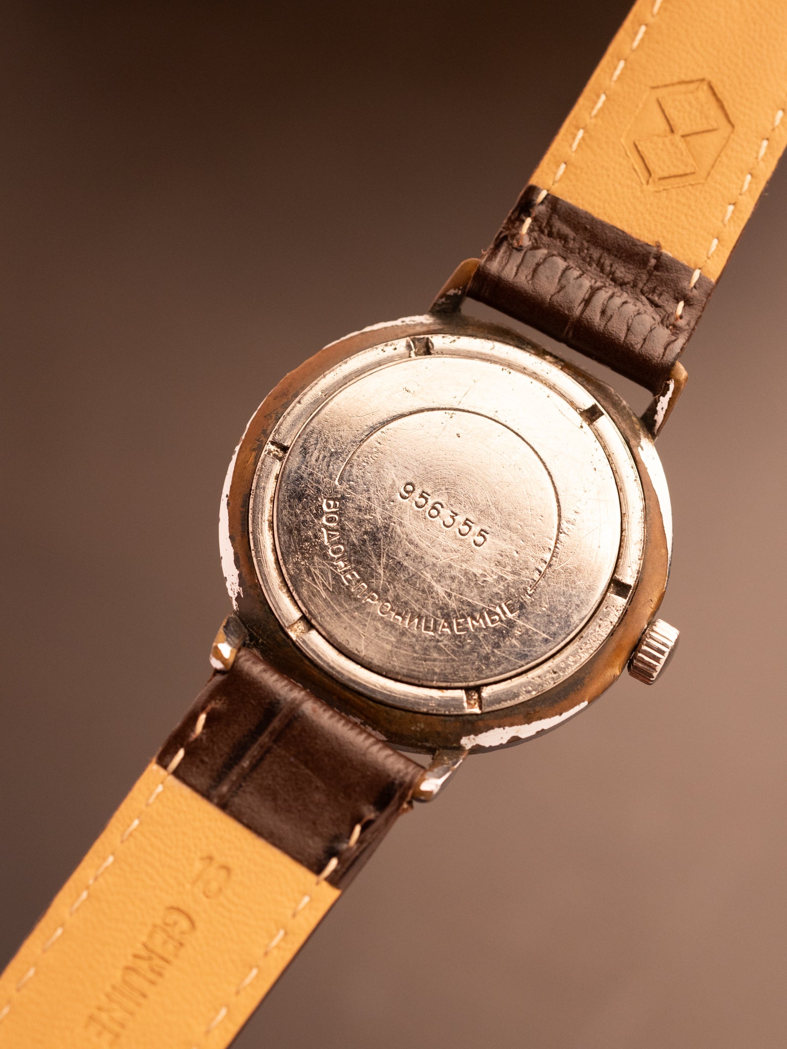 Vostok USSR (Ref. 956355) (37mm; Manual)