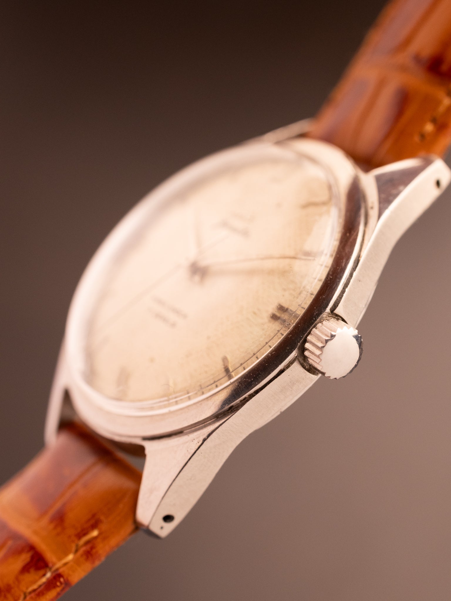 HMT Janata Classic Textured Dial Old Case Back Brown Strap (Ref. Unknown) (35mm; Manual) Rare