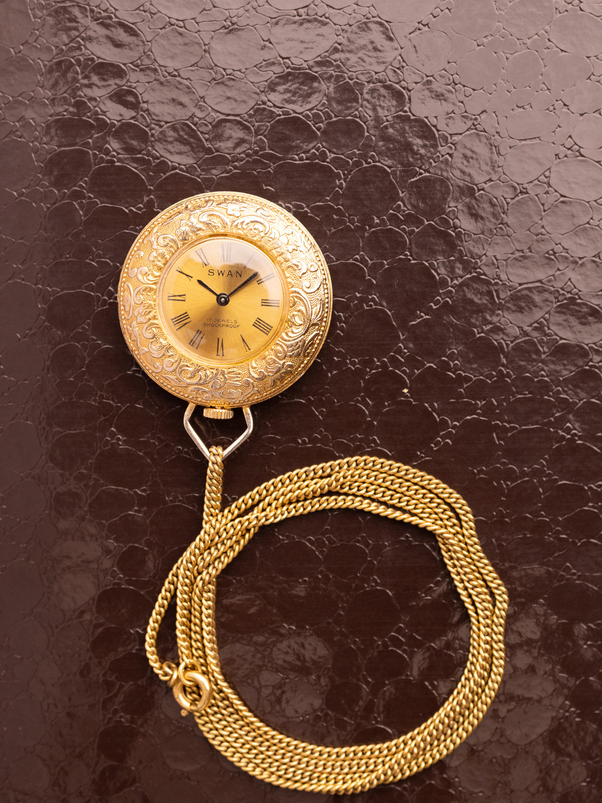 Swan Pendant Watch Gold (Ref. Unknown) (34mm; Manual)