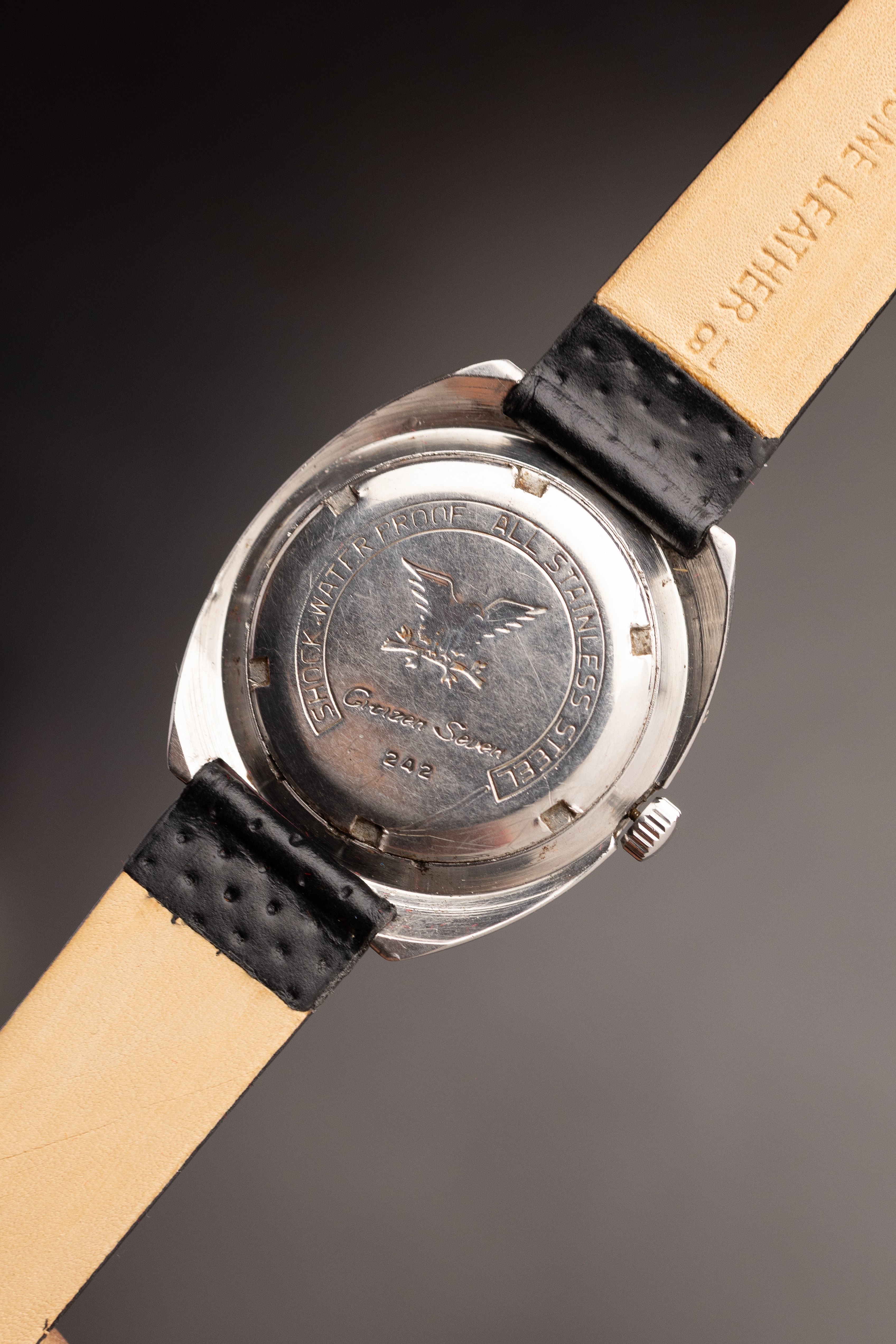 Citizen V2 (Ref. 242) (37mm; Manual) (Rare)