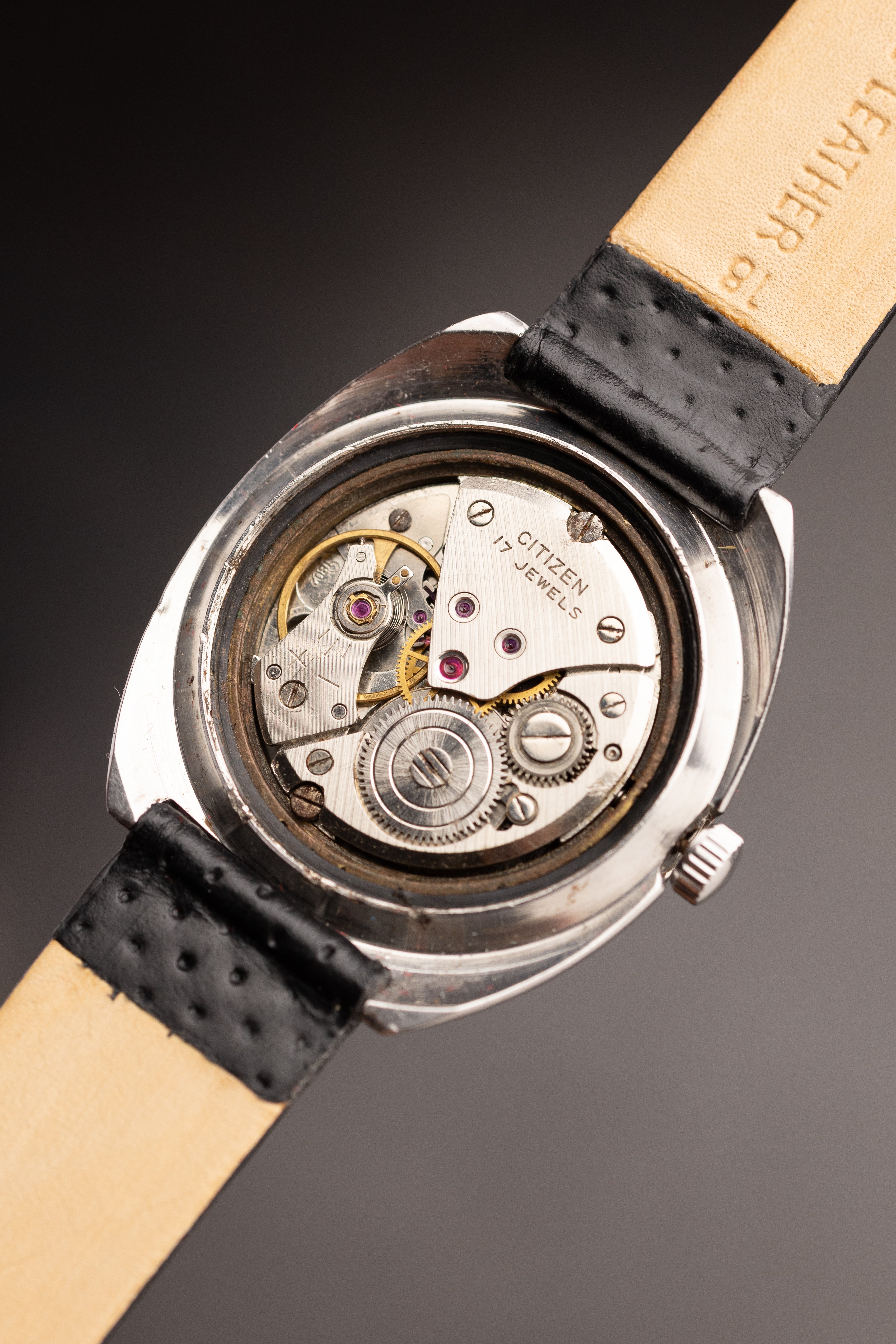 Citizen V2 (Ref. 242) (37mm; Manual) (Rare)