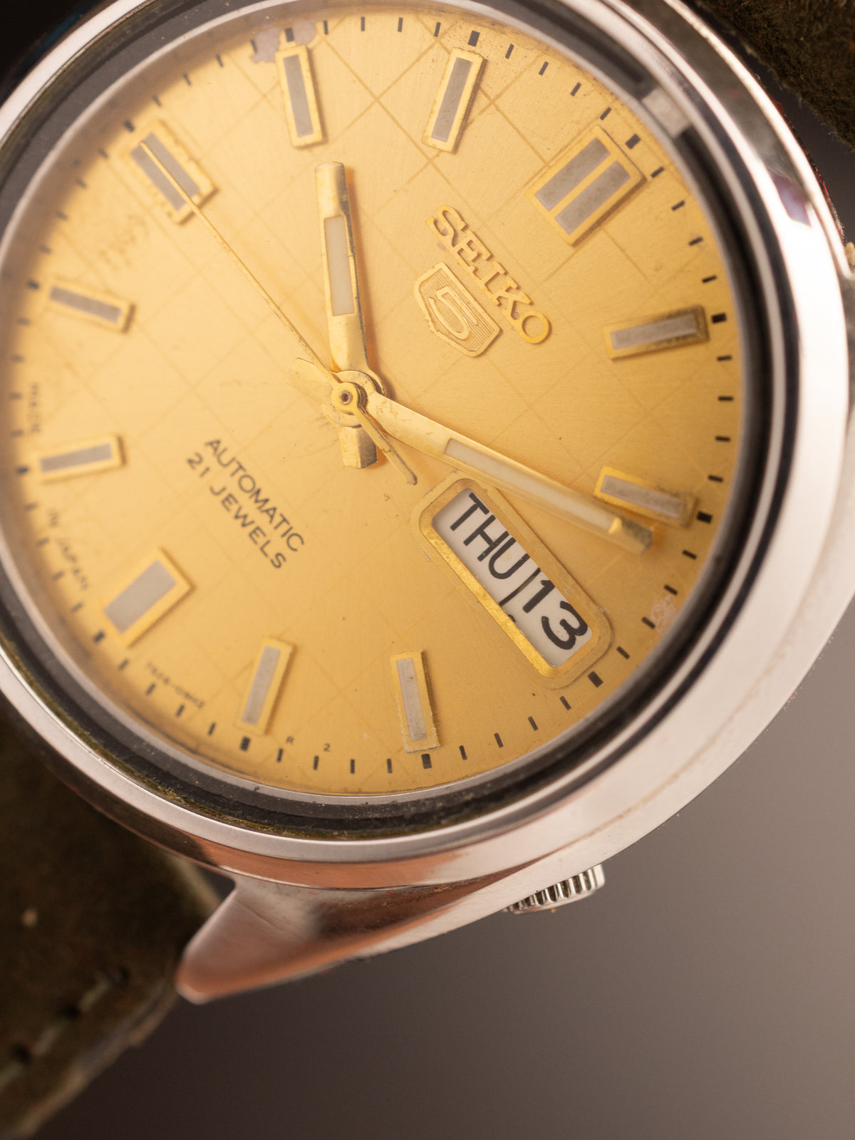 Seiko 5 704887 (Ref. 7S26-3040) (37mm; Automatic)