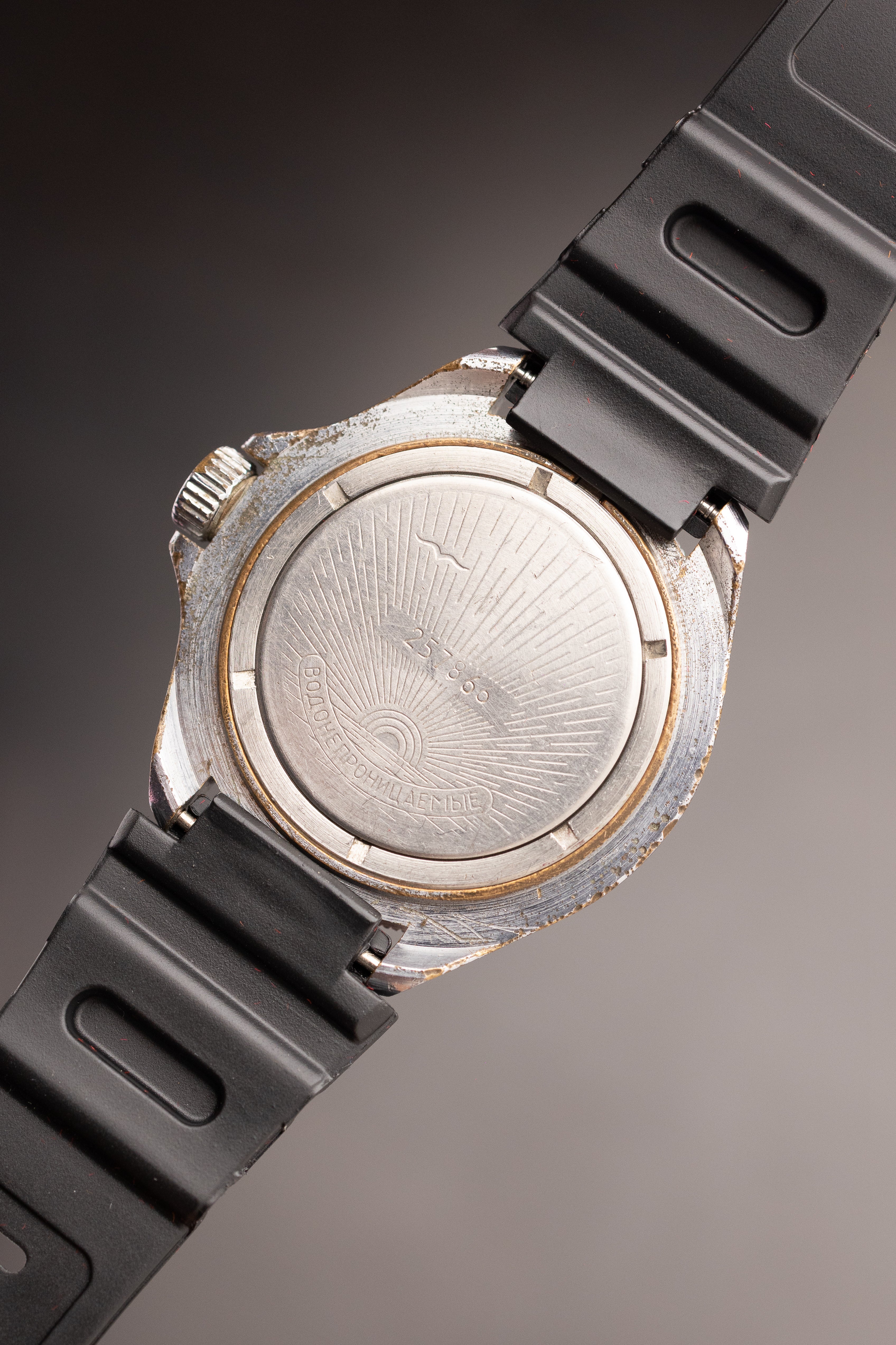 Vostok Komandirskie Amphibian Commander (Ref. 257866) (40mm; Manual)