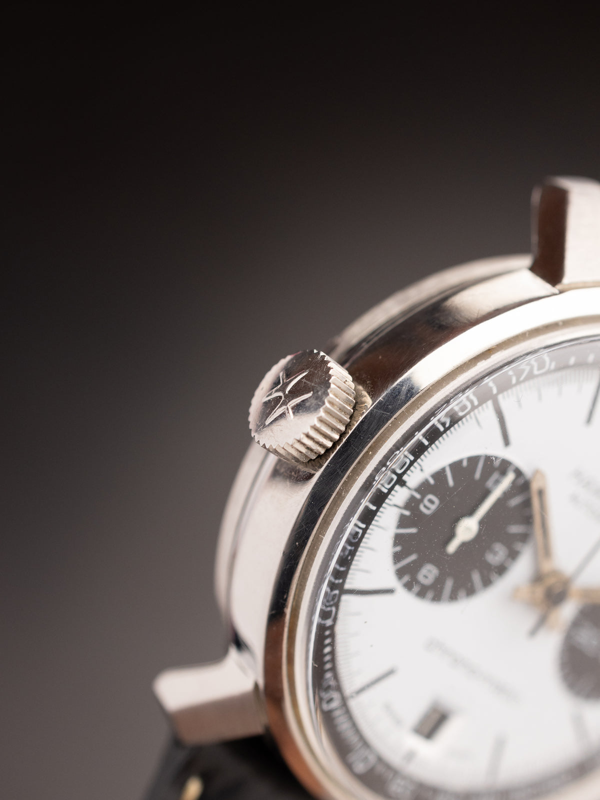 Hamilton Chronomatic (Ref. 11002-3) (37mm; Manual)