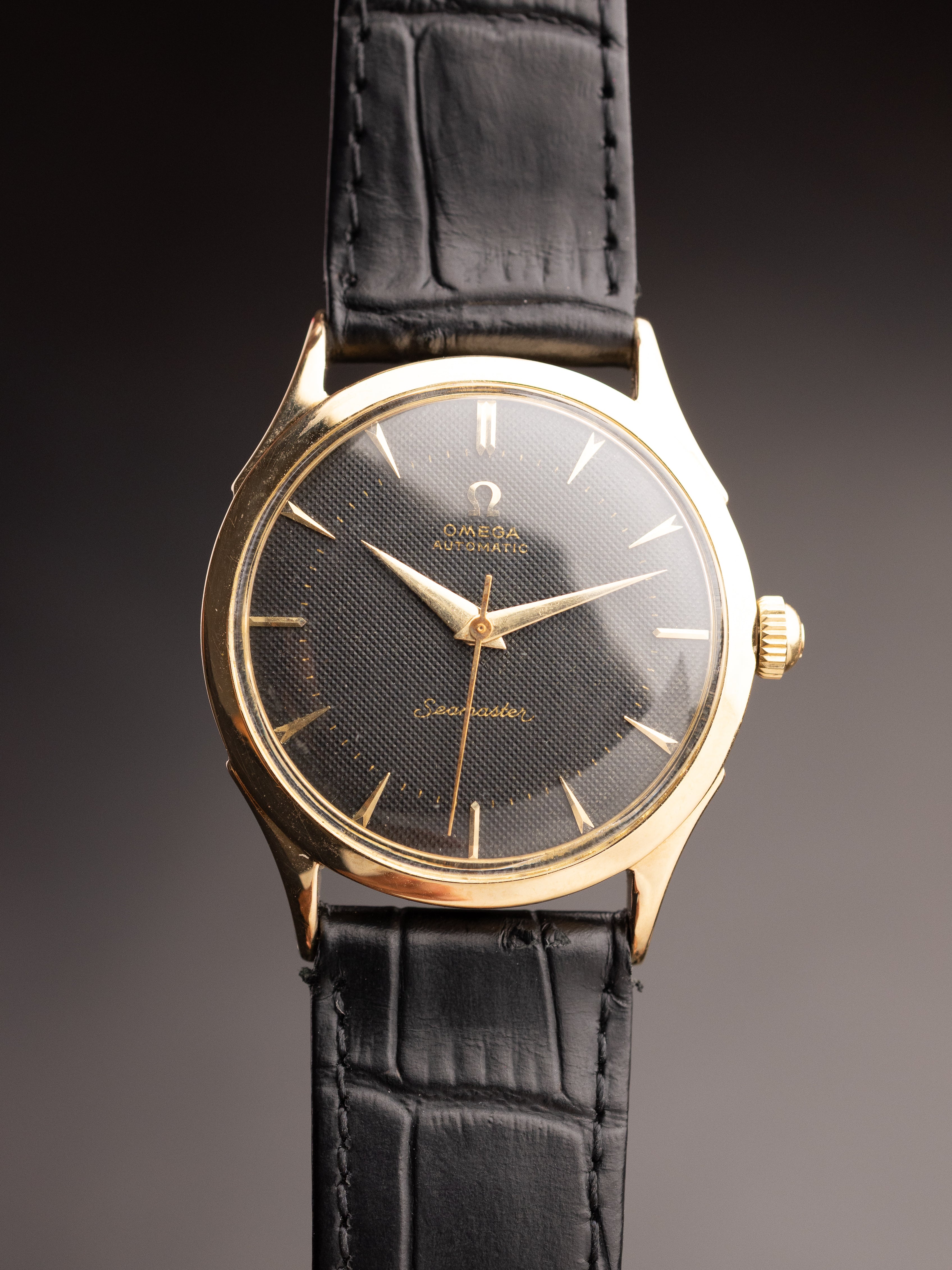 Omega Seamaster (Ref. 2582) (33mm; Automatic)