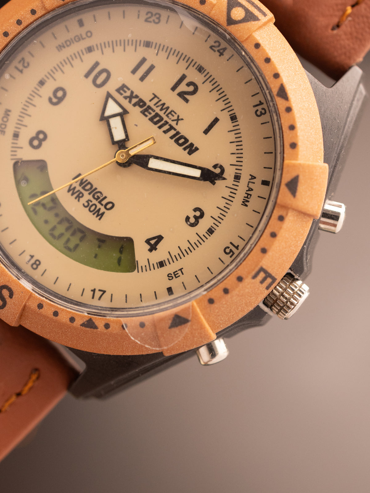 Timex Expedition Indiglo WR 50M ( MF13-I-16 ) TR03