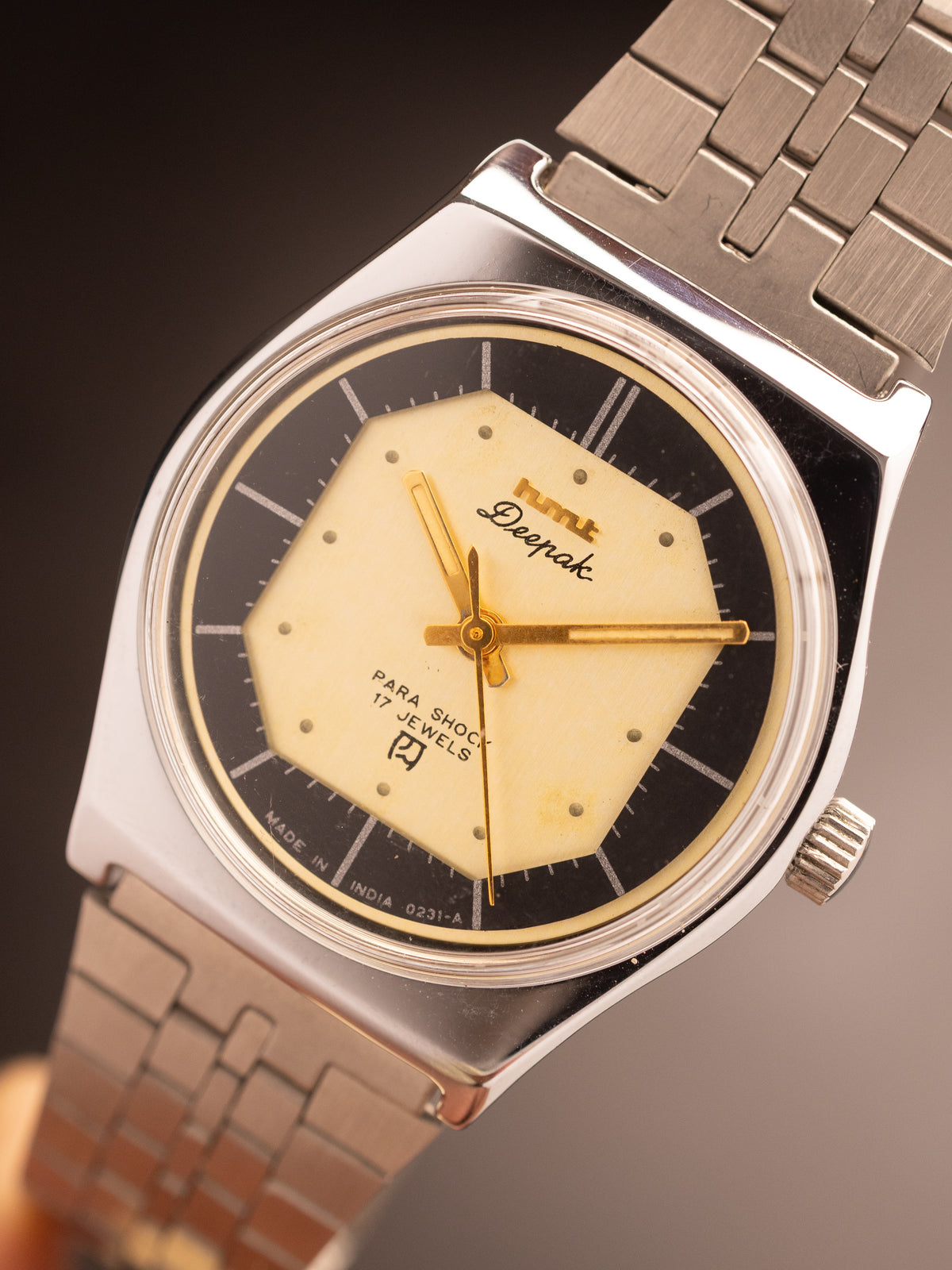 HMT Deepak NOS Yellow Brown Dial ( 599070 )