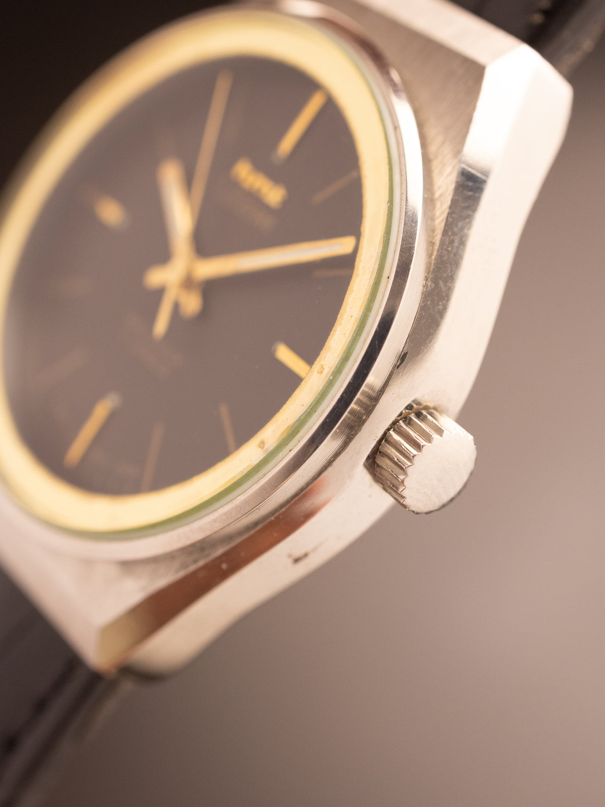 HMT Uttam Brown Dial NOS  ( 501043 )