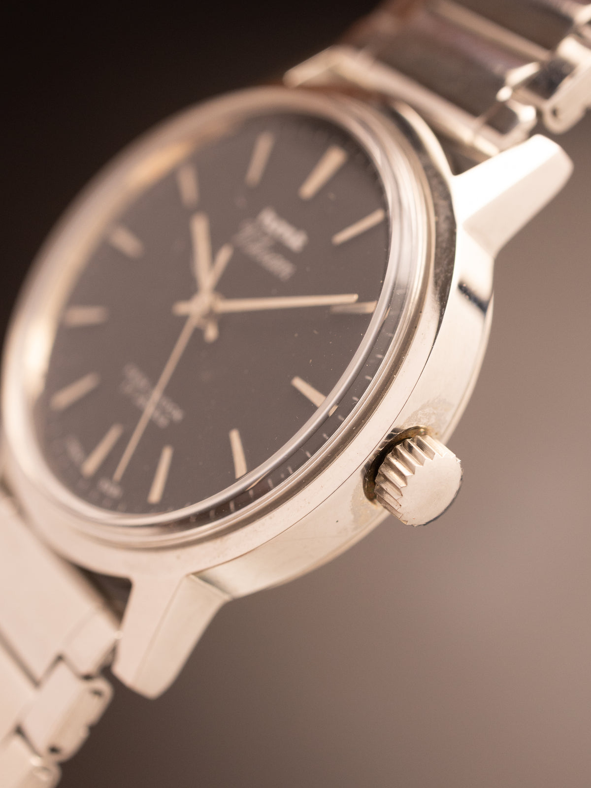 HMT Vikram Black Dial NOS ( 2092759 34-02 )