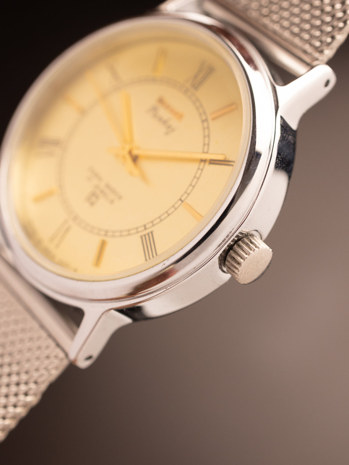HMT Pankaj Gold Dial NOS 2 ( 599070 )