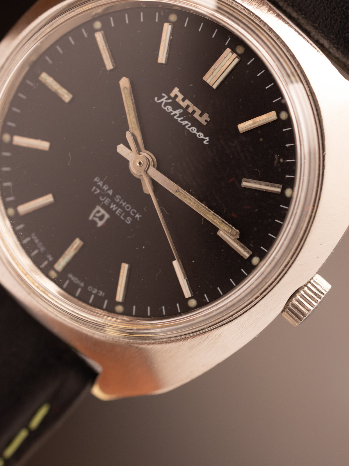 HMT Kohinoor Black Dial Black Strap Super Mint ( 040581 )