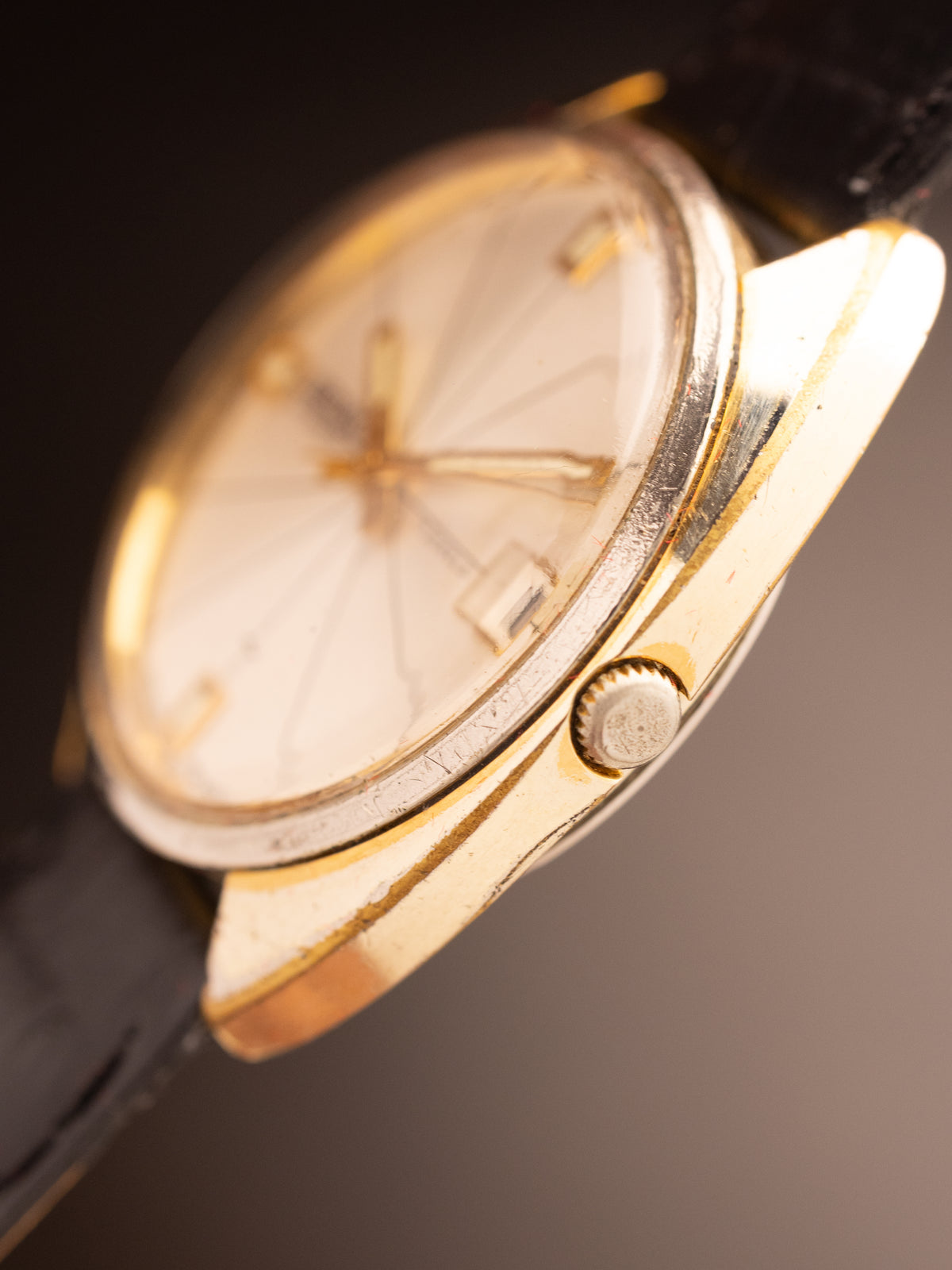 Seiko Automatic Hi Beat Gold Cross Hair Dial Super Rare 051437 ( 7005-8032 )