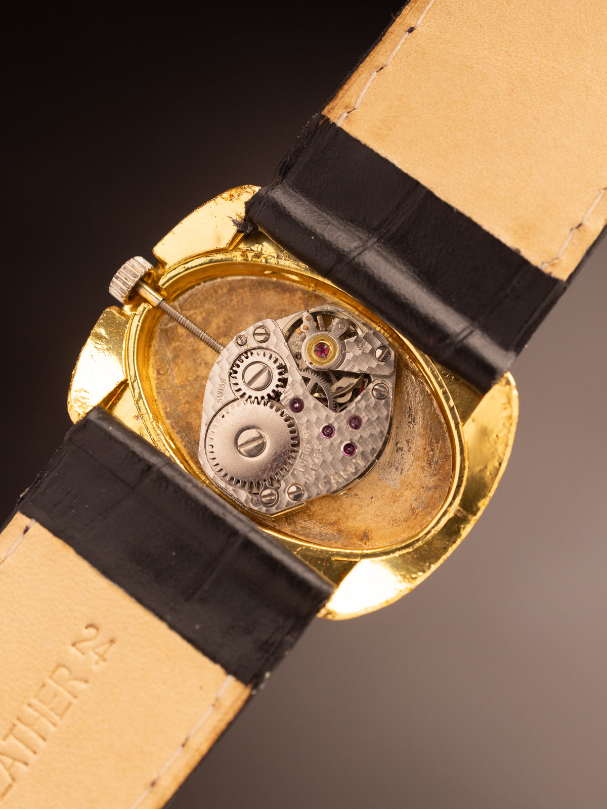 Camy Geneve 17 Jewels Cushion Case Gold ( 1138 A )