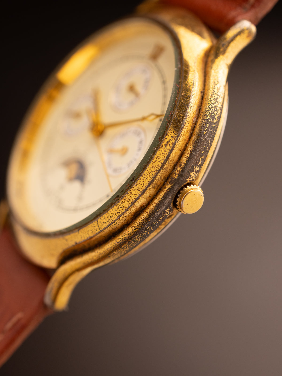 TitanTriple Calendar Moonphase Vintage Shimmer Gold Dial ( 257YAA ) Rare