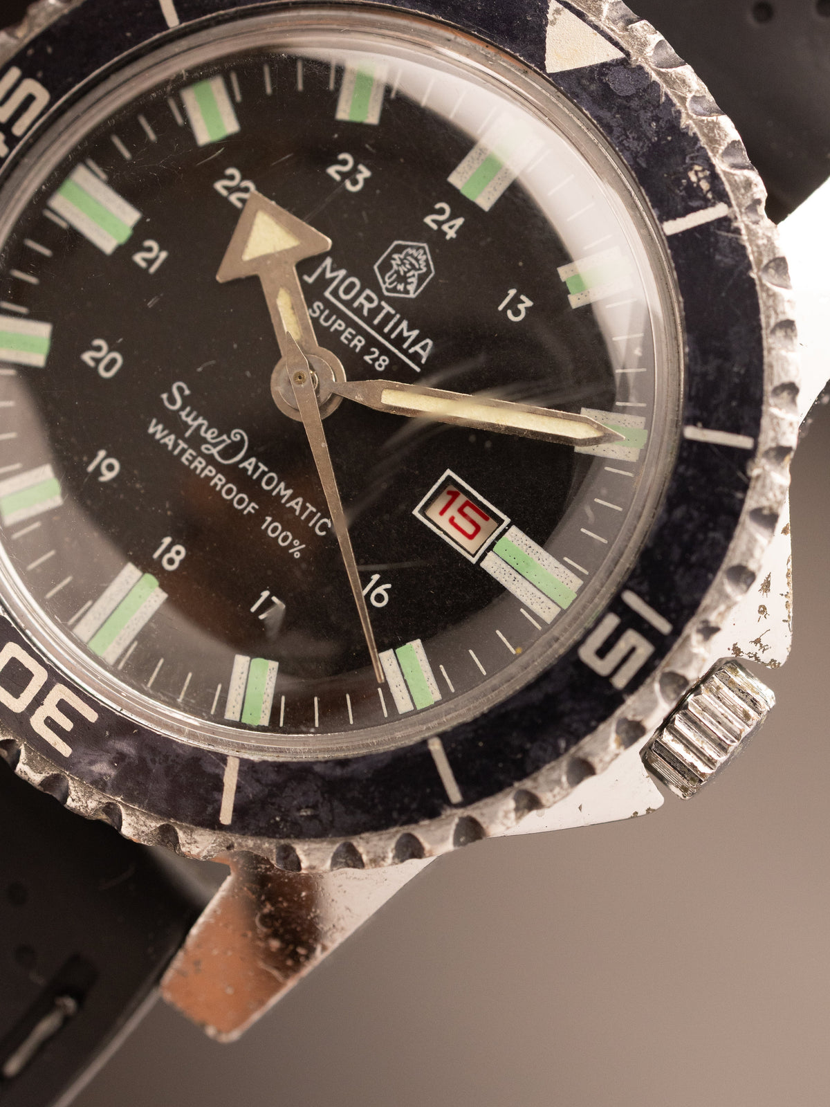 Mortima 17 Jewels Super Datomatic Diver ( Ref Unknown )