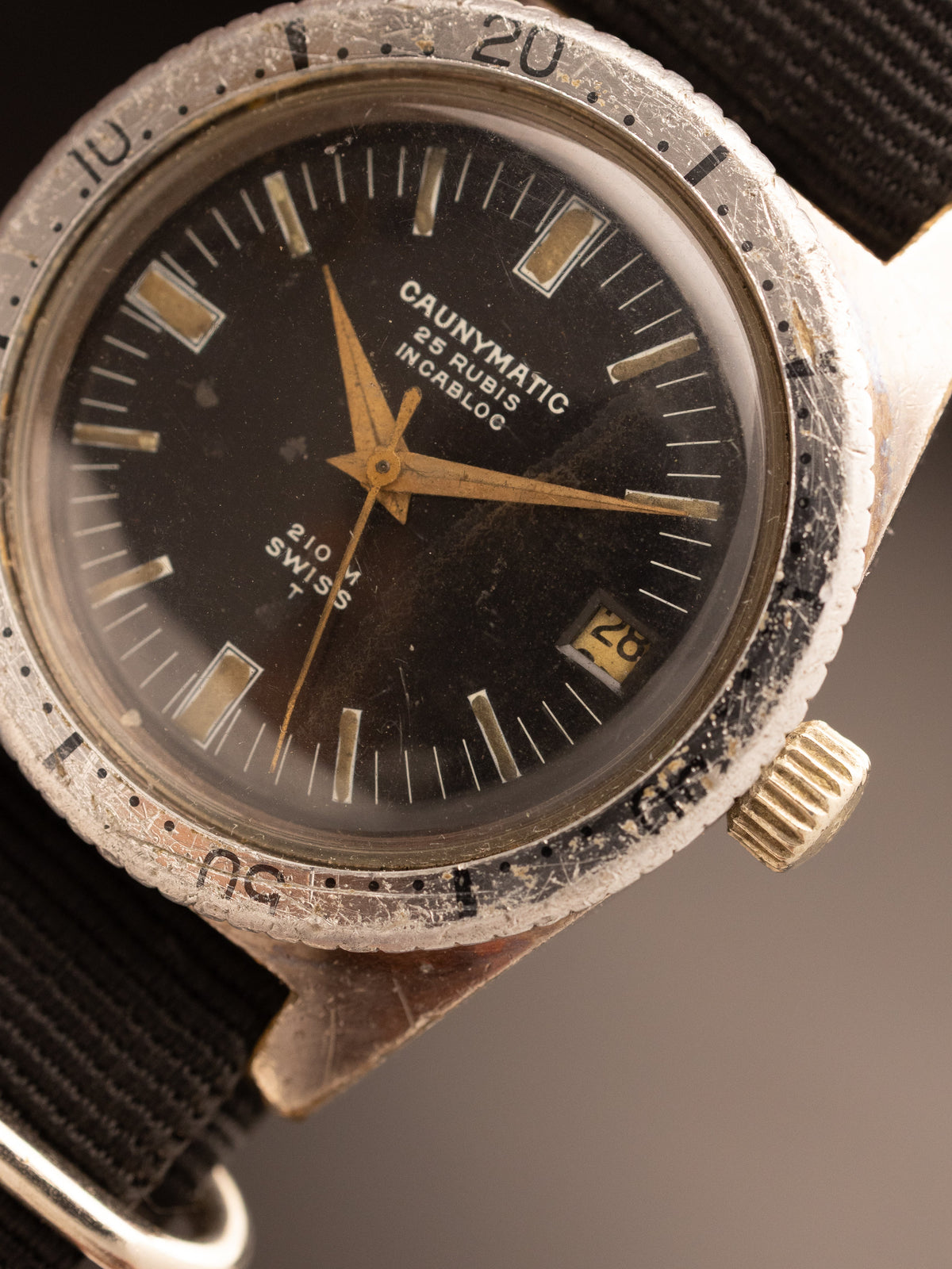 Caunymatic 25 Rubis Diver Super Rare ( 28 5 282 )