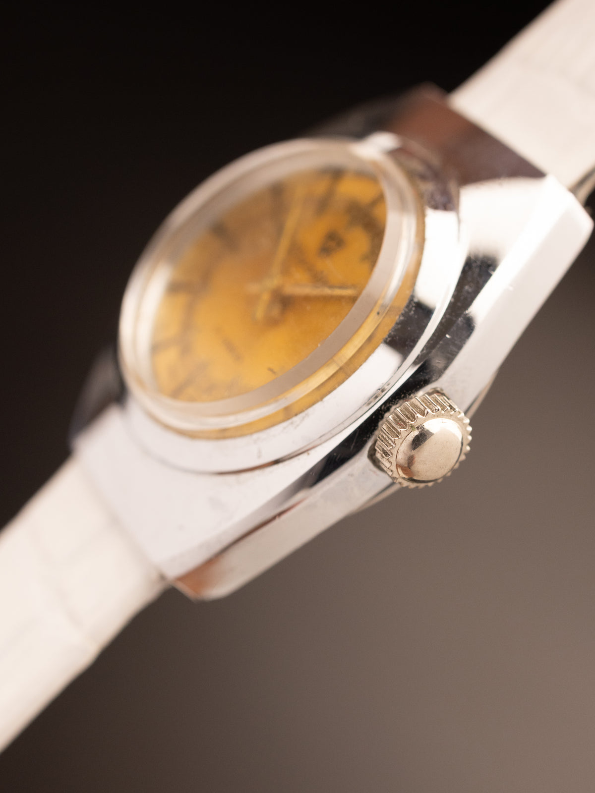 Nivada Ladies Manual Wind White Strap Patina Dial ( Ref Unknown )