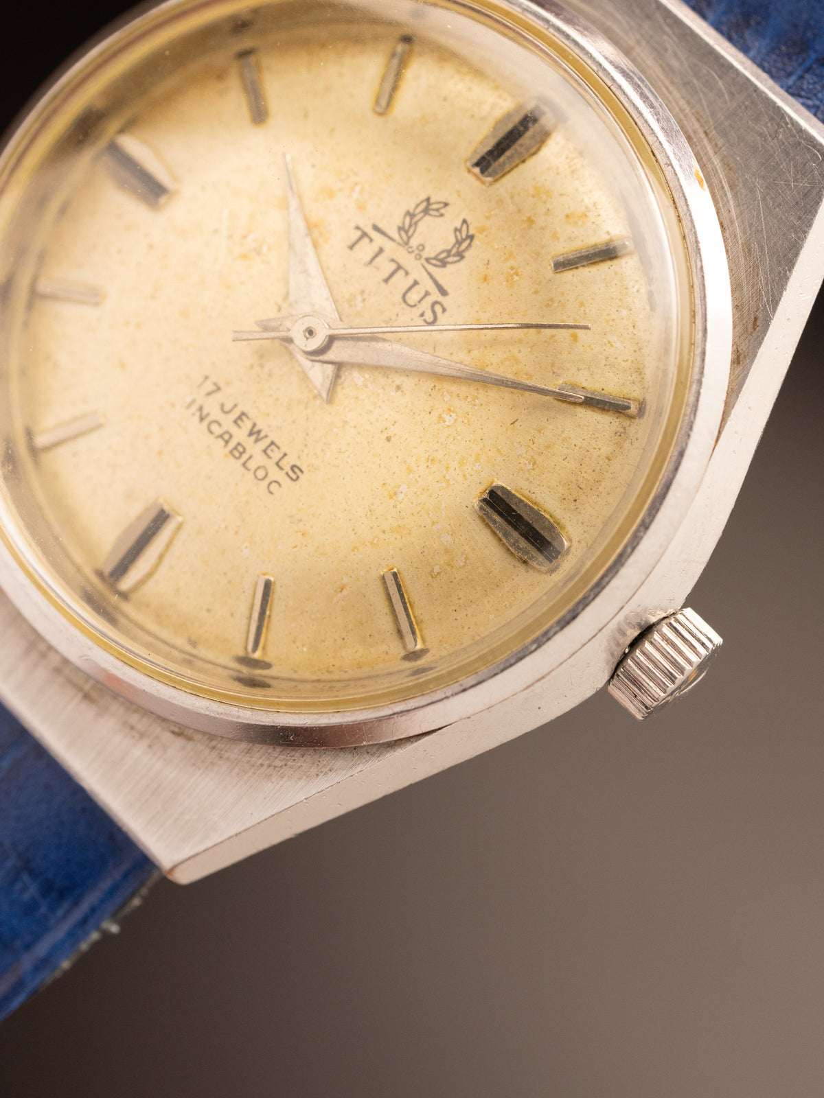 Titus 17 Jewels Manual Wind Blue Strap ( 7055 )