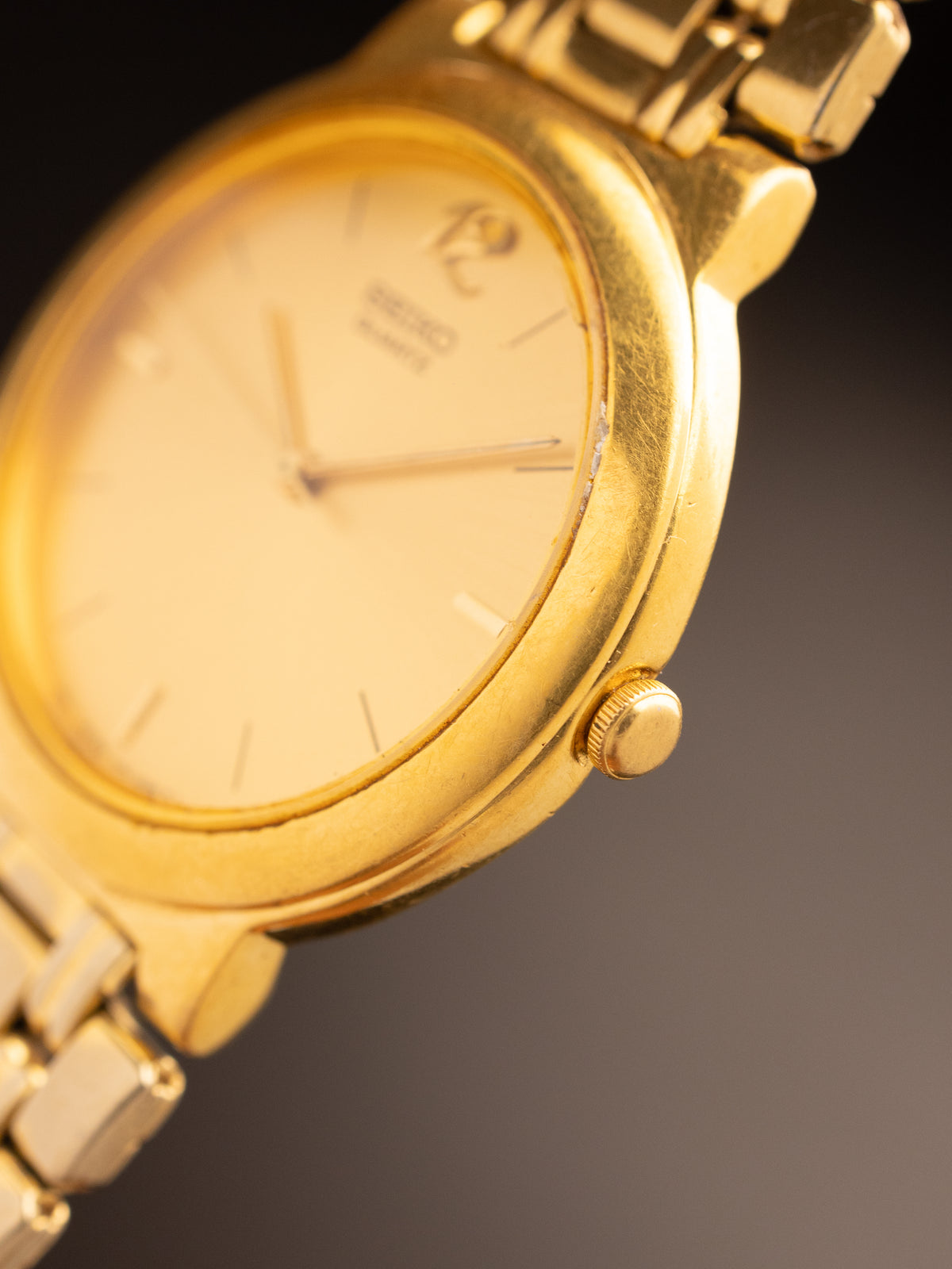 Seiko Quartz Gold 380763 ( V701-1T79 )
