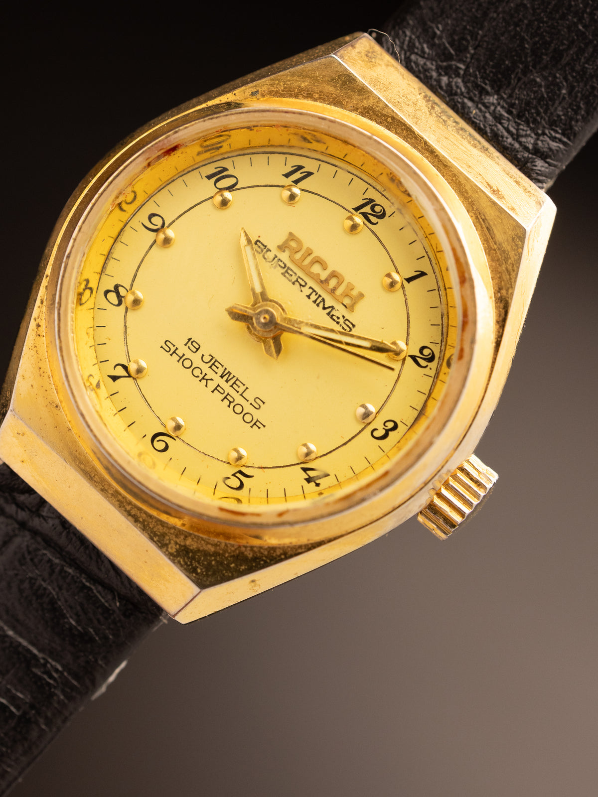 Ricoh Supertimes Ladies NOS Gold ( Ref Unknown )