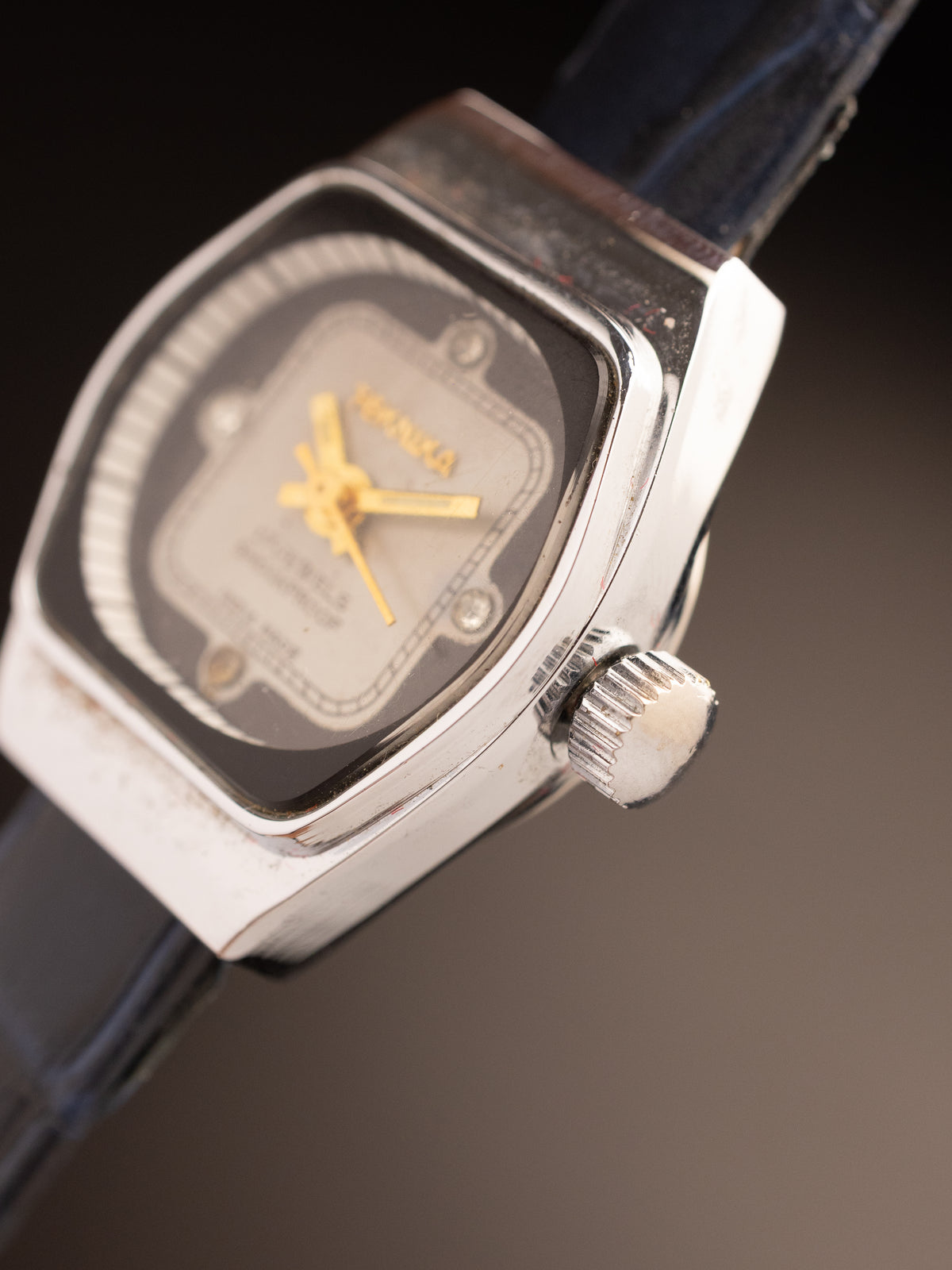 Tekinika Ladies NOS Diamond Dial Black Strap ( ref Unknown )