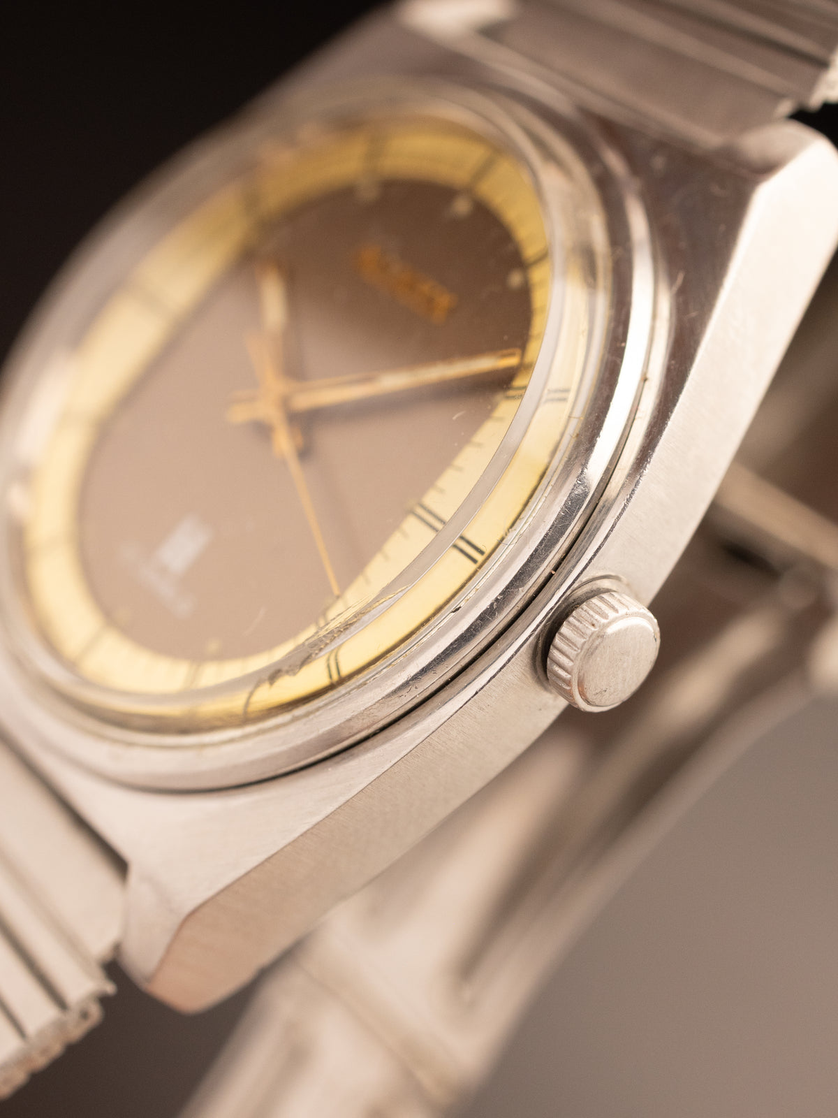 Allwyn Manual Wind Brown Gold Dial Super Mint 000182 ( Y380-8030 )