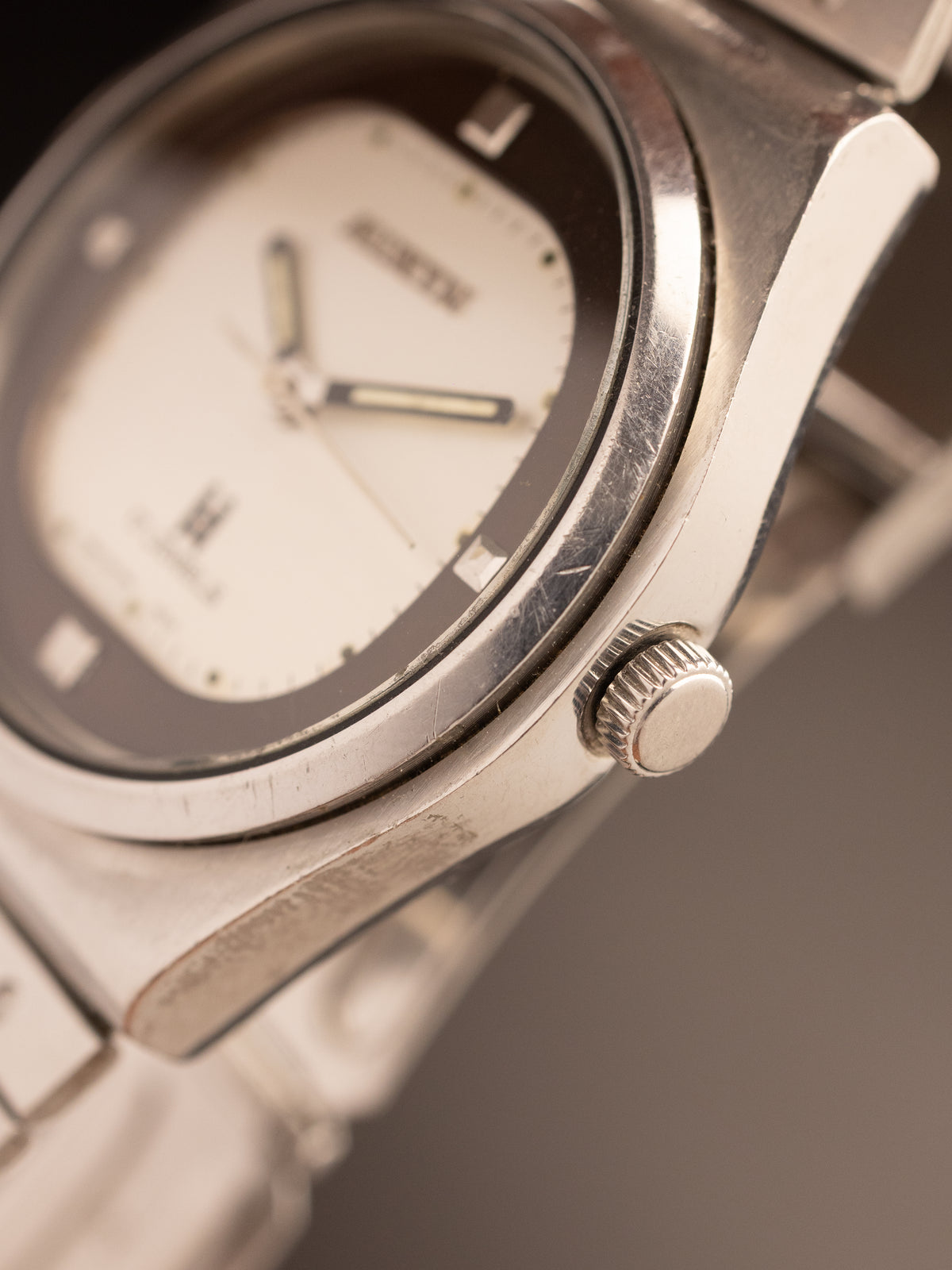Allwyn Manual Wind Brown White Dial Super Mint ( Y380-8062 )