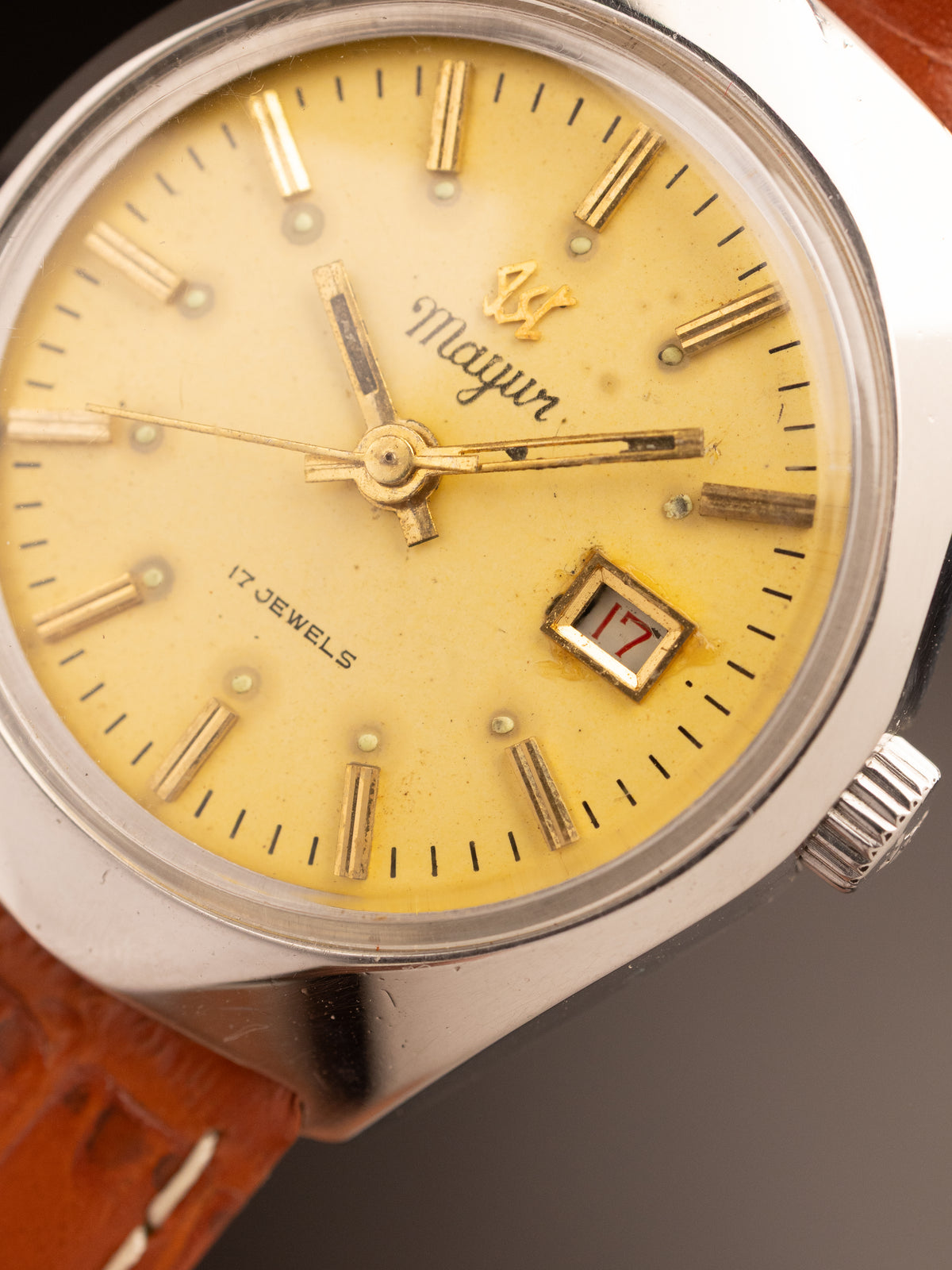 IST Mayur Dater Geometric Case Mint Super Rare Brown Strap ( Ref Unknown )