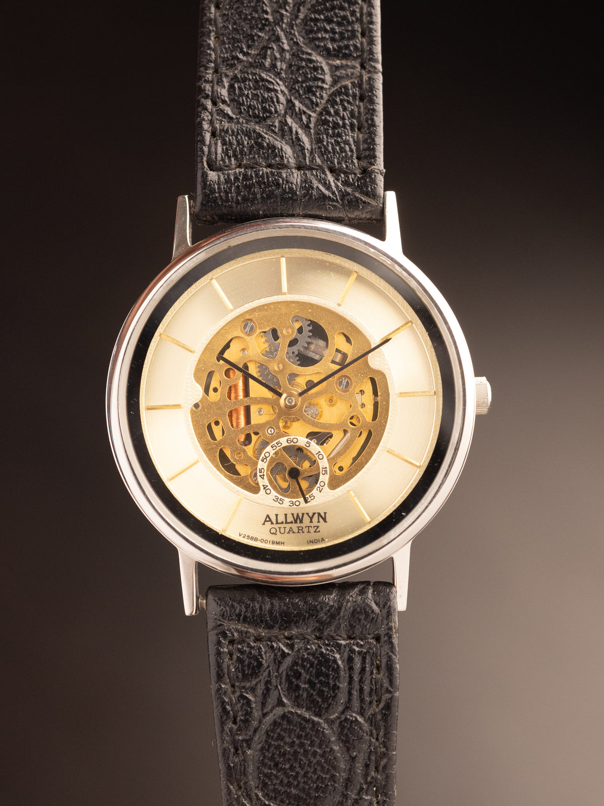 Allwyn Skeleton Quartz Silver Dial NOS 9N0986 ( V2588-8040 )