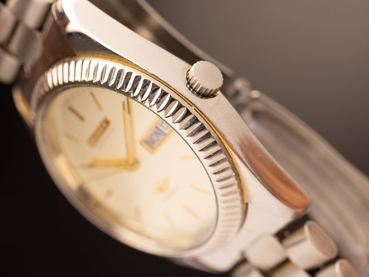 Citizen Eagle 7 Fluted Bezel Stock Bracelet Super Mint 010263 ( 4-R10761 YPM )