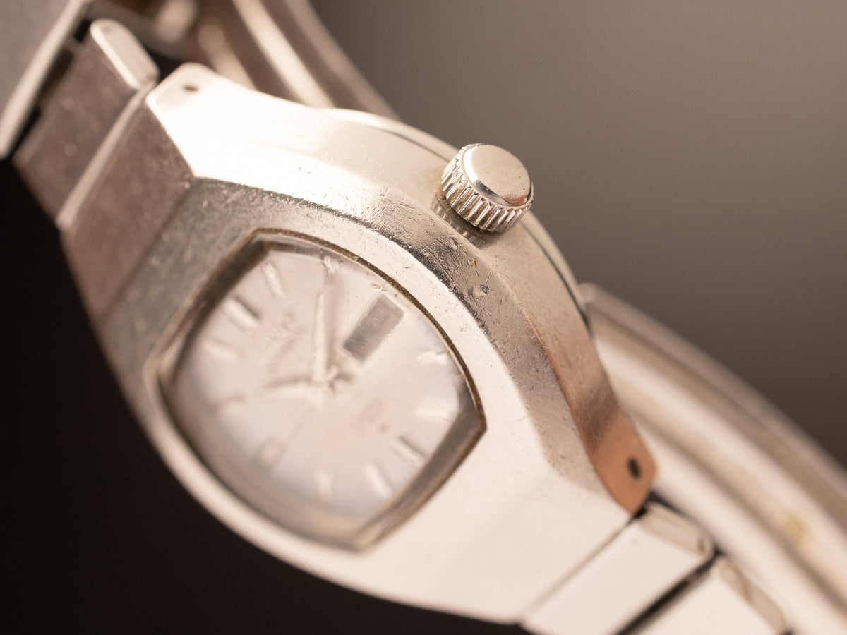 Seiko Automatic Hi Beat Ladies UFO Case 410728 ( 2206-7040 )