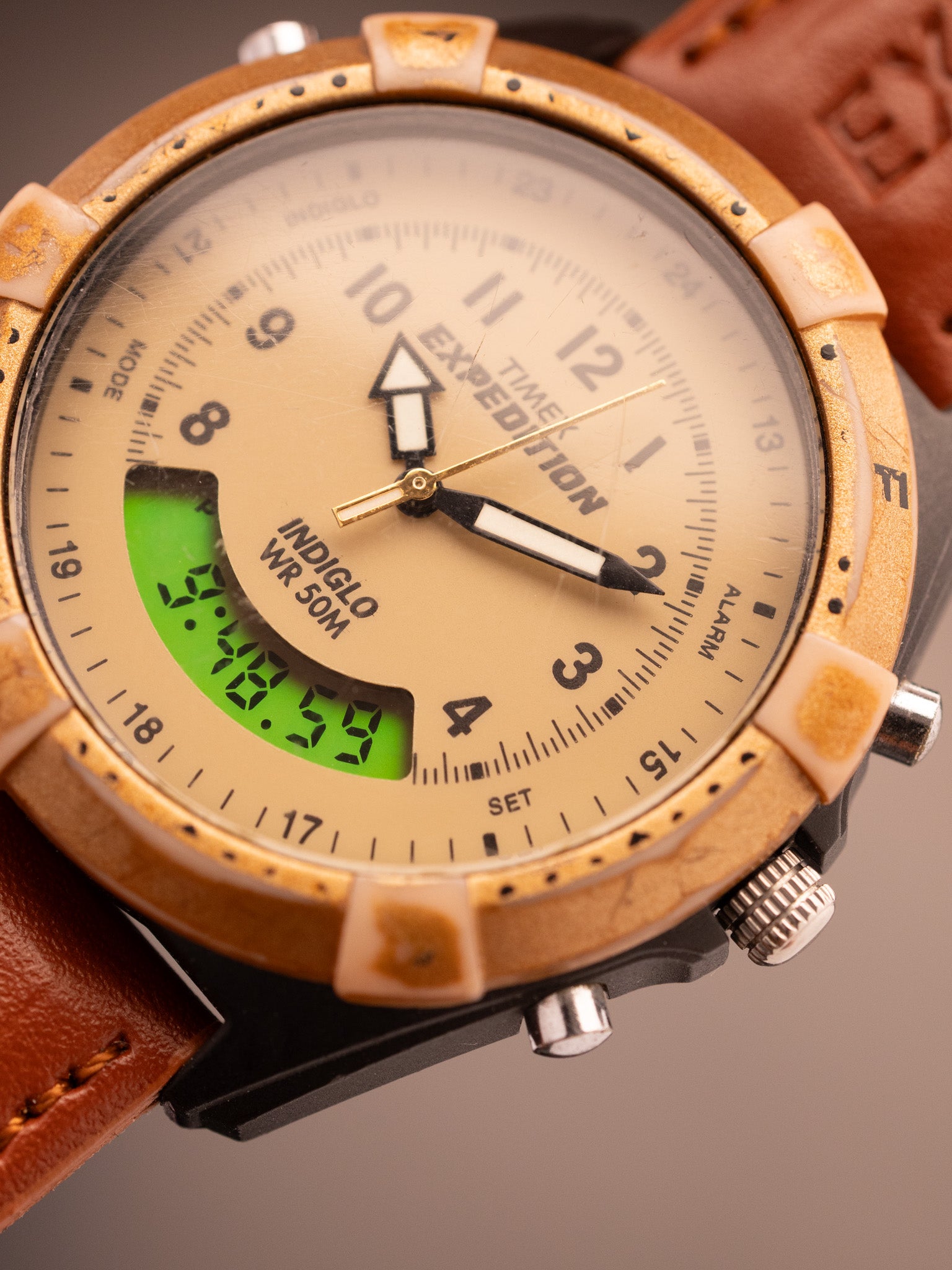 Timex Expedition Indiglo WR 50M (Ref. MF13-Y-09) (39mm; Digital)