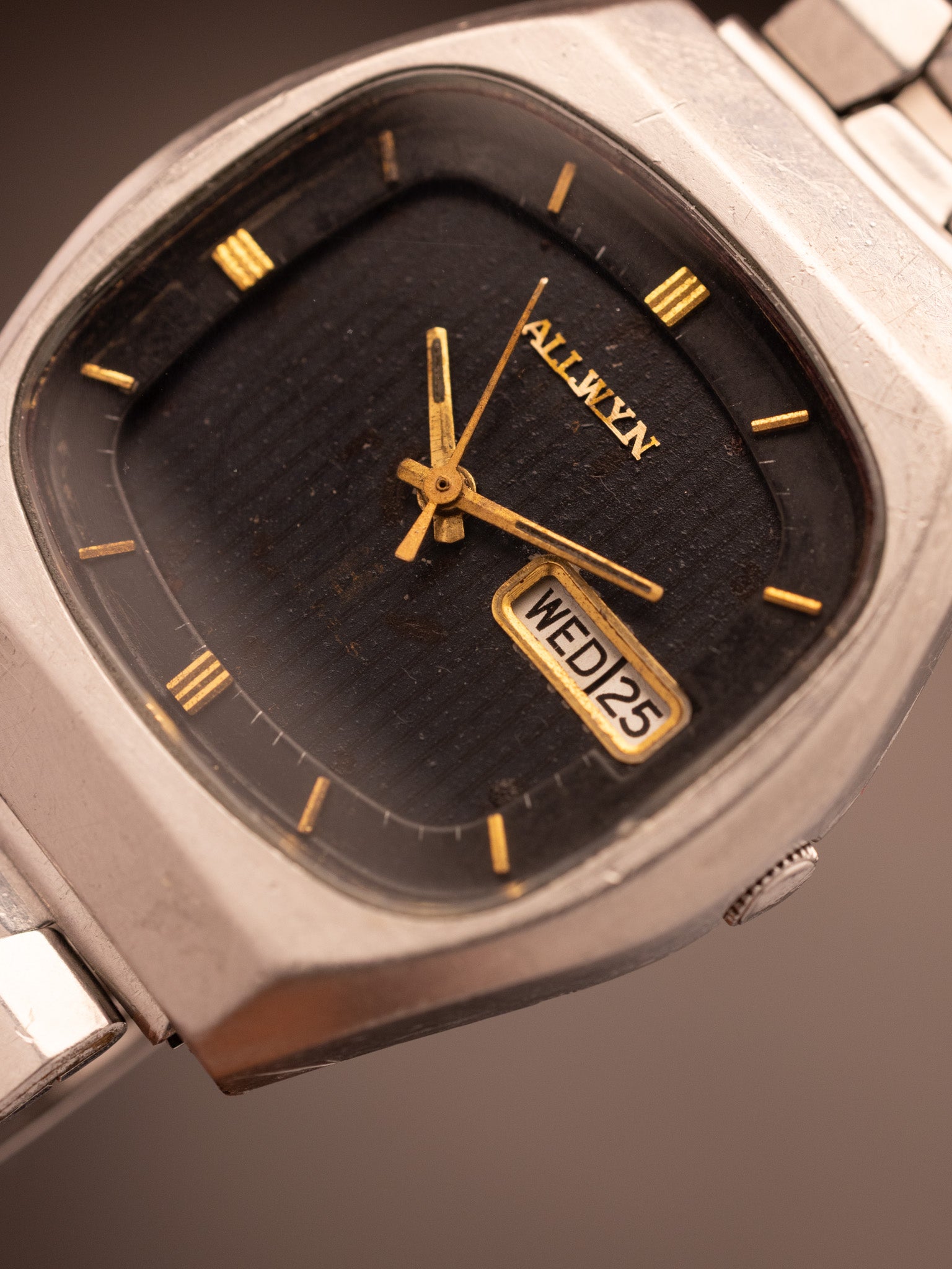 Allwyn (Ref. Y381-8060) (36mm; Automatic)