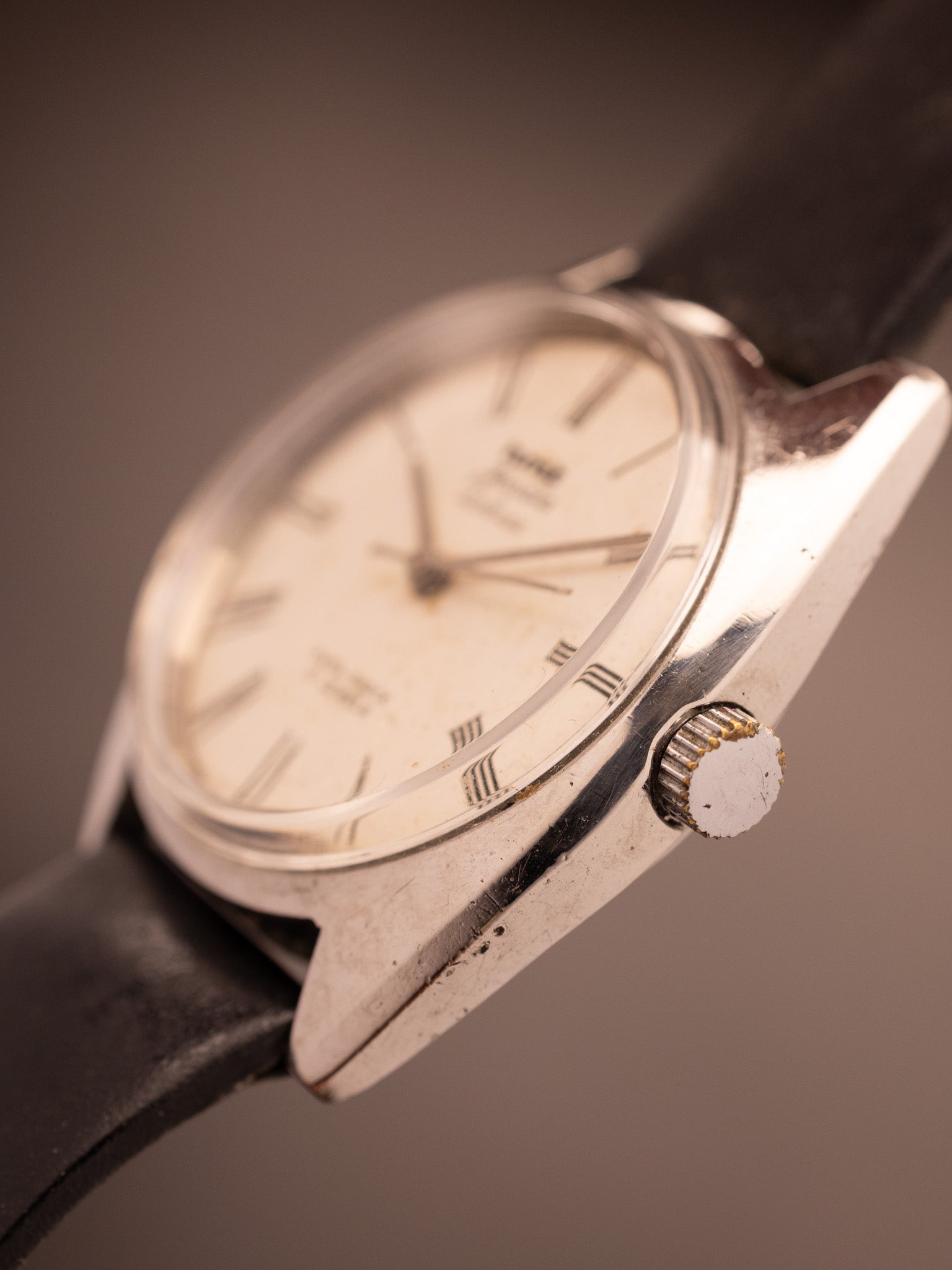 HMT Janata Deluxe Roman Numericals (Ref. 040911) (35mm; Manual)