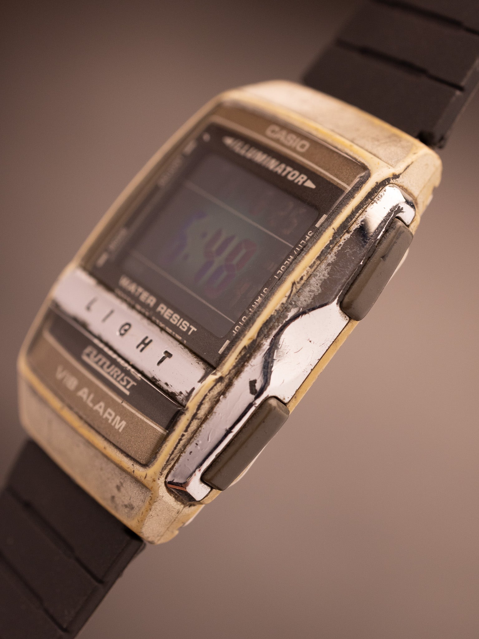 Casio A220 Futurist with VIB Alarm collectable (Ref. 1922) (33mm; Digital) (Rare)