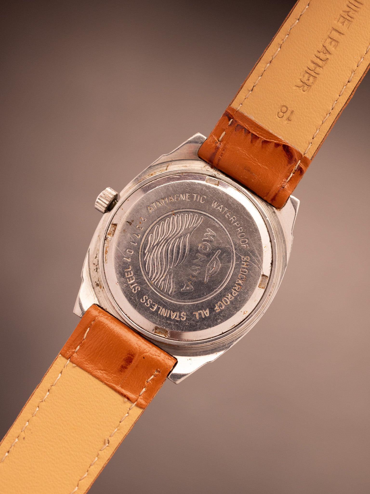 Mondia Golden Horse Super Mint (Ref. 237101) (35mm; Manual)