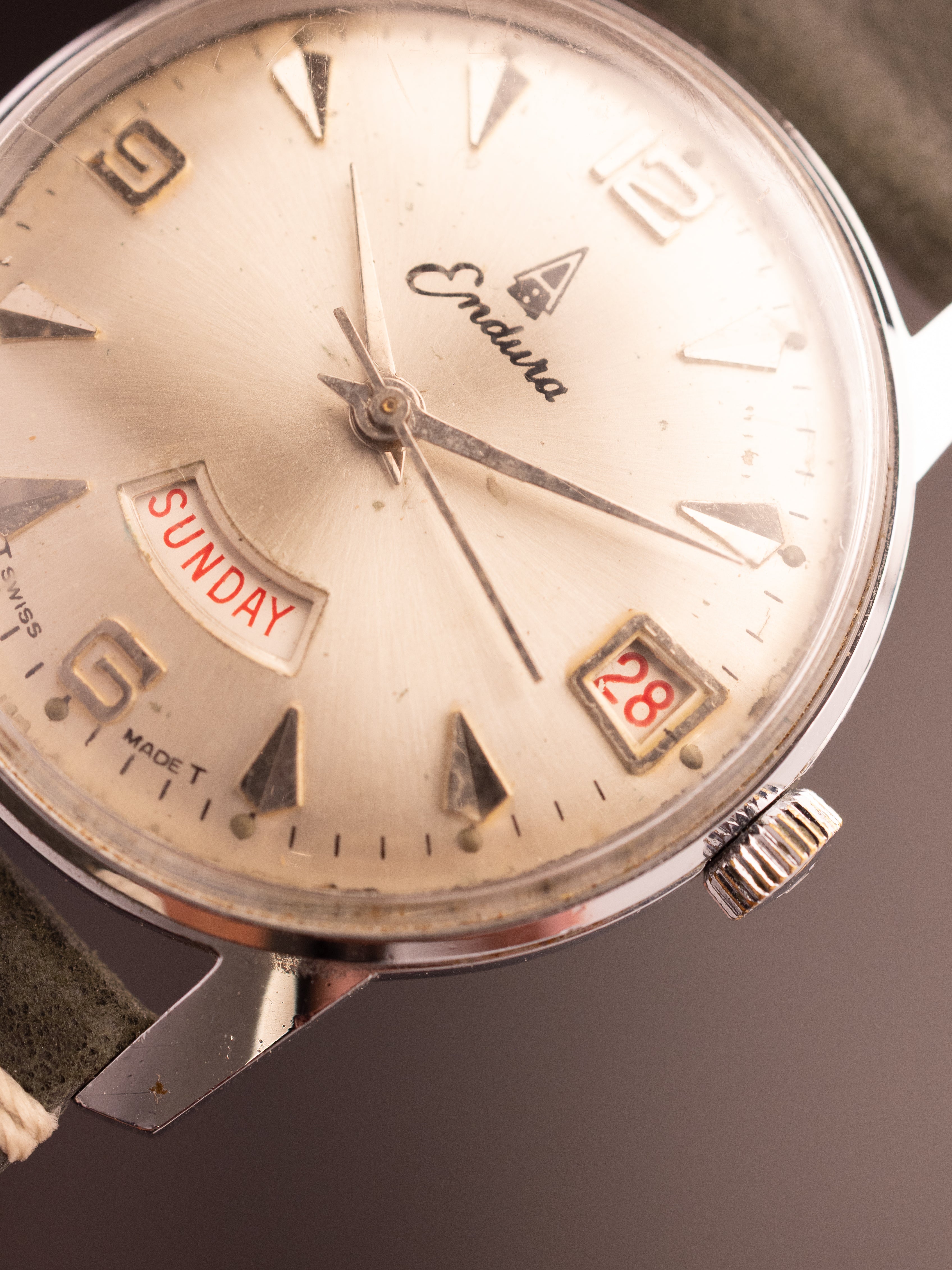 Endura Super (Ref. Unknown) (34mm; Manual) (Rare)