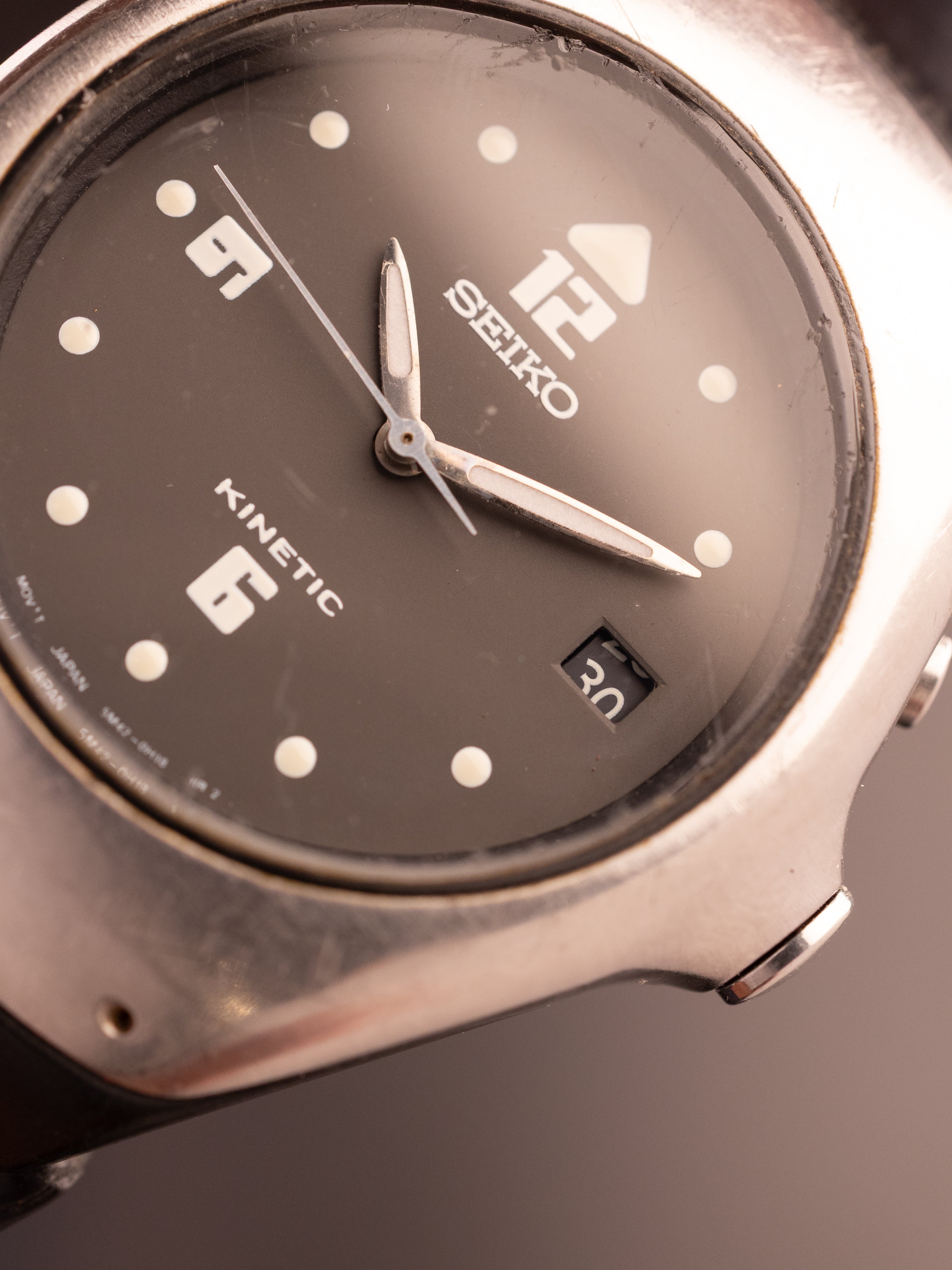 Seiko Kinetic 6N0647 (Ref. 5M42-0E40) (37mm; Quartz) (Rare)