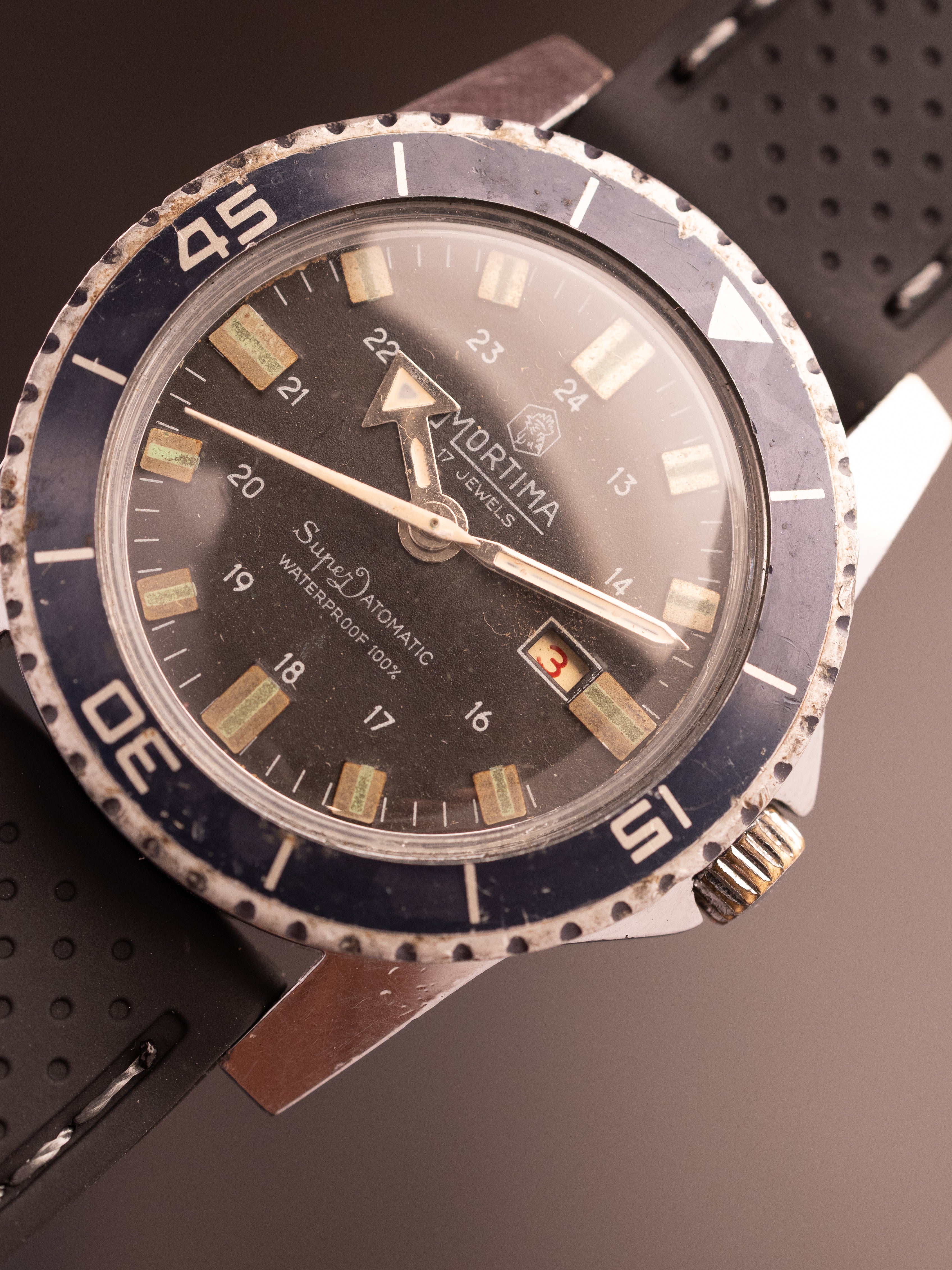 Mortima 17 Jewels Super Datomatic Diver (Ref. ) (37mm; Automatic) (Rare)