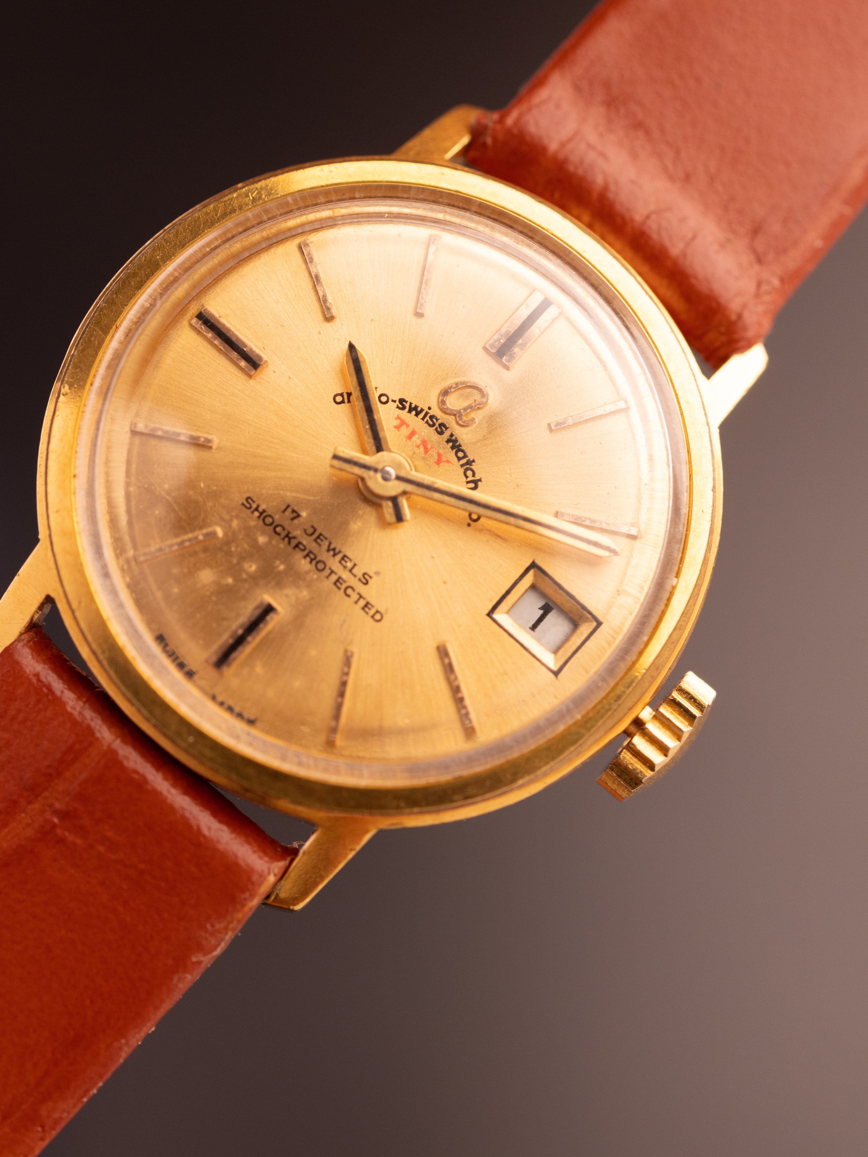 Anglo Swiss Tiny Dater (Ref. Unknown ) (24mm; Manual)