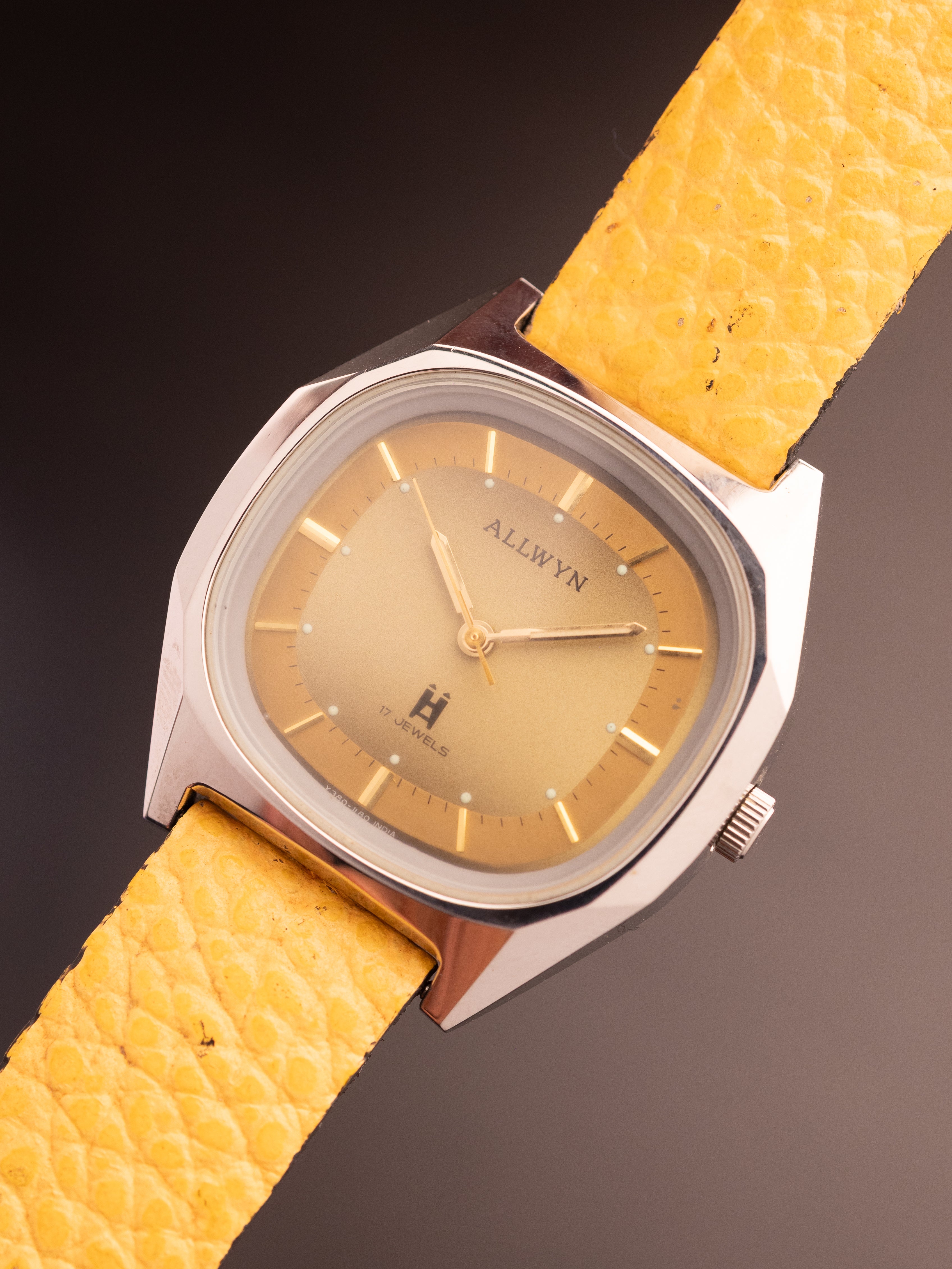 Allwyn (Ref. Y380-5010) (36mm; Manual)