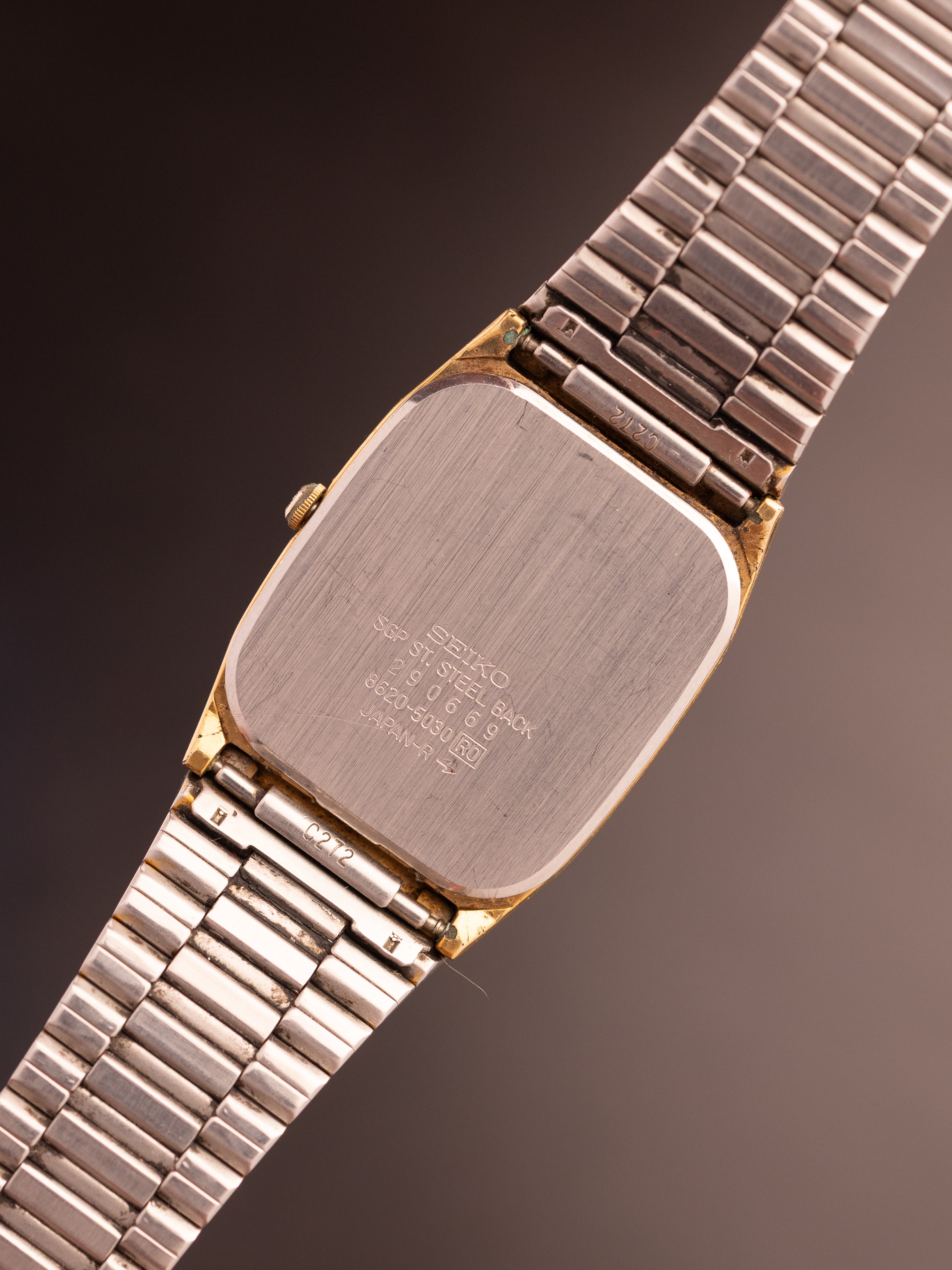 Seiko JDM Gold 290669 (Ref. 8620-5030 R0) (28mm; Quartz)