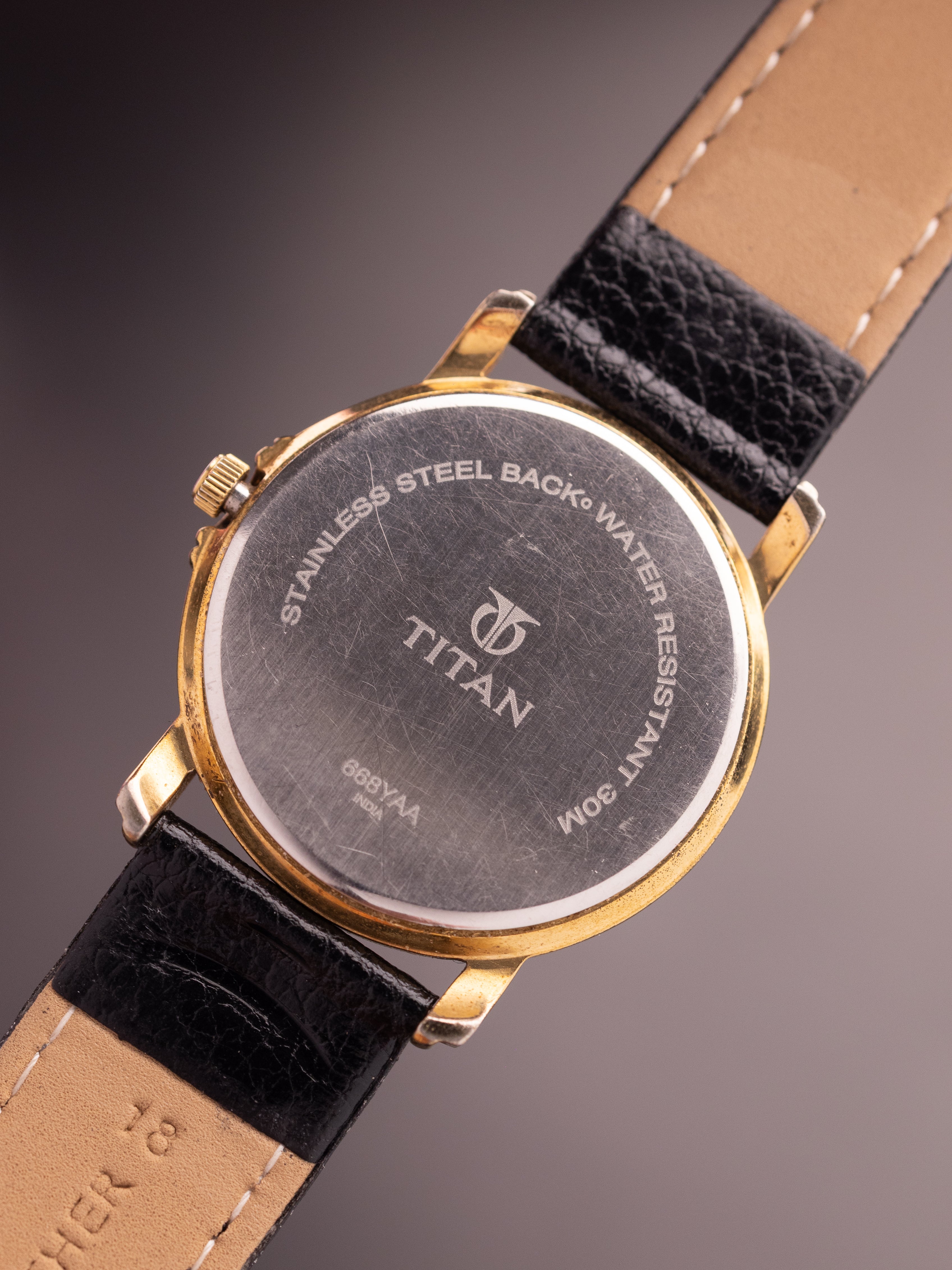 Titan Classique Smiley Moonphase (Ref. 668YAA) (33mm; Quartz)