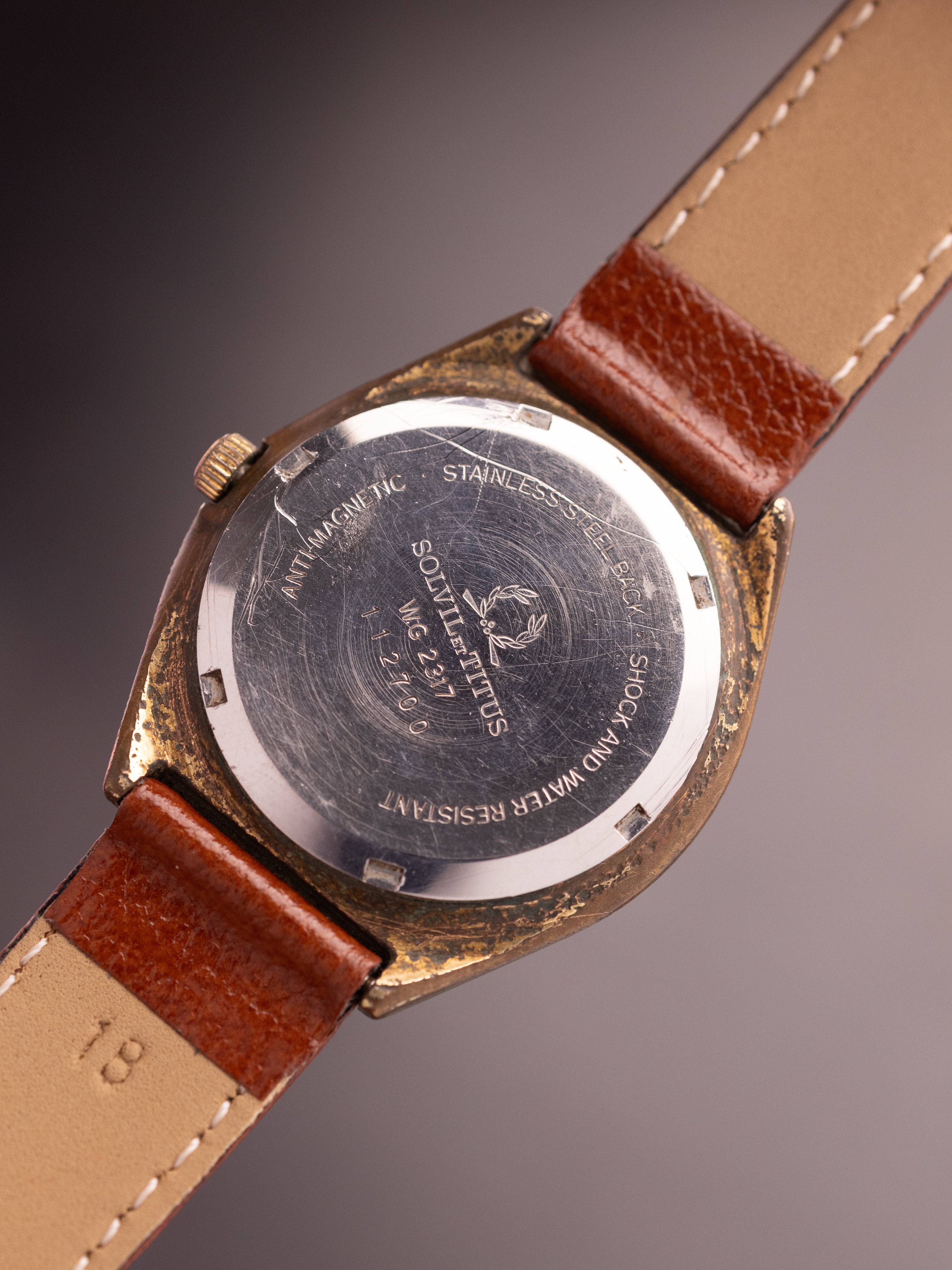 Titus Calendar Gold 112700 (Ref. WG 2317) (36mm; Manual)