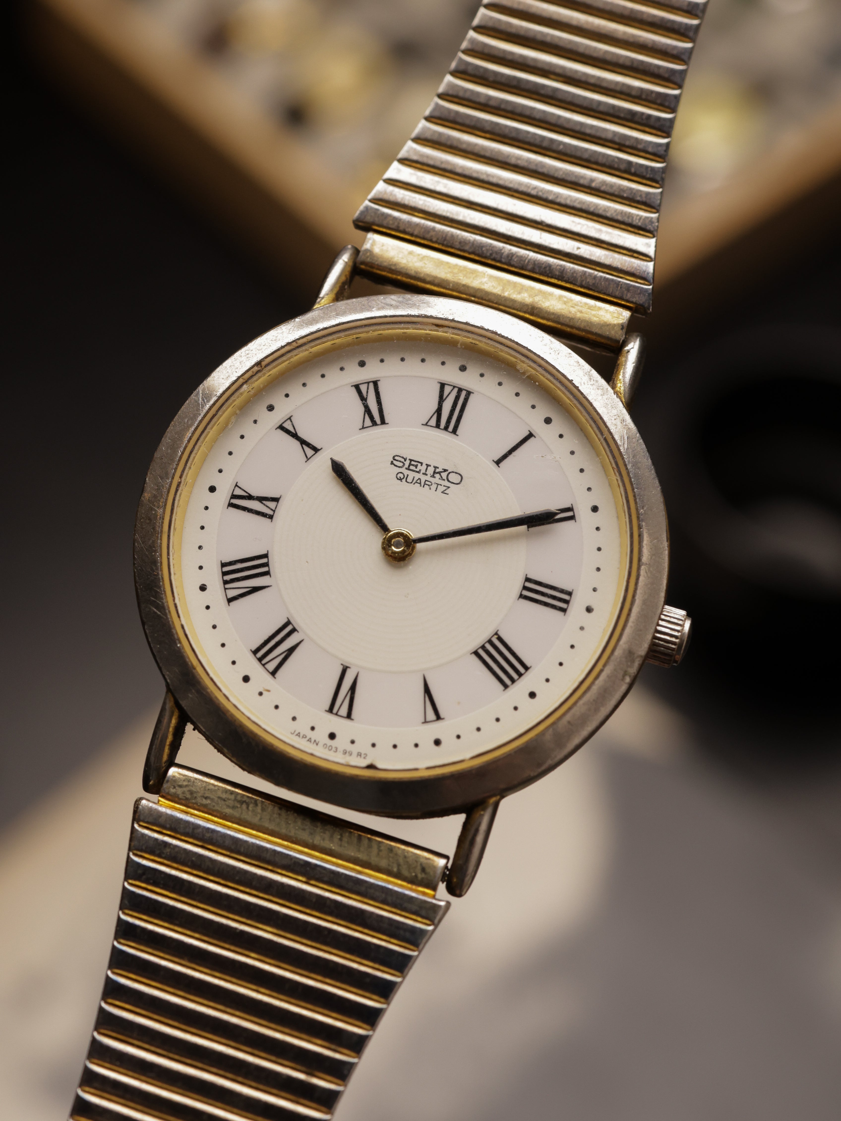 Seiko-[36mm] Quartz (Ref. 2F30 0H020)