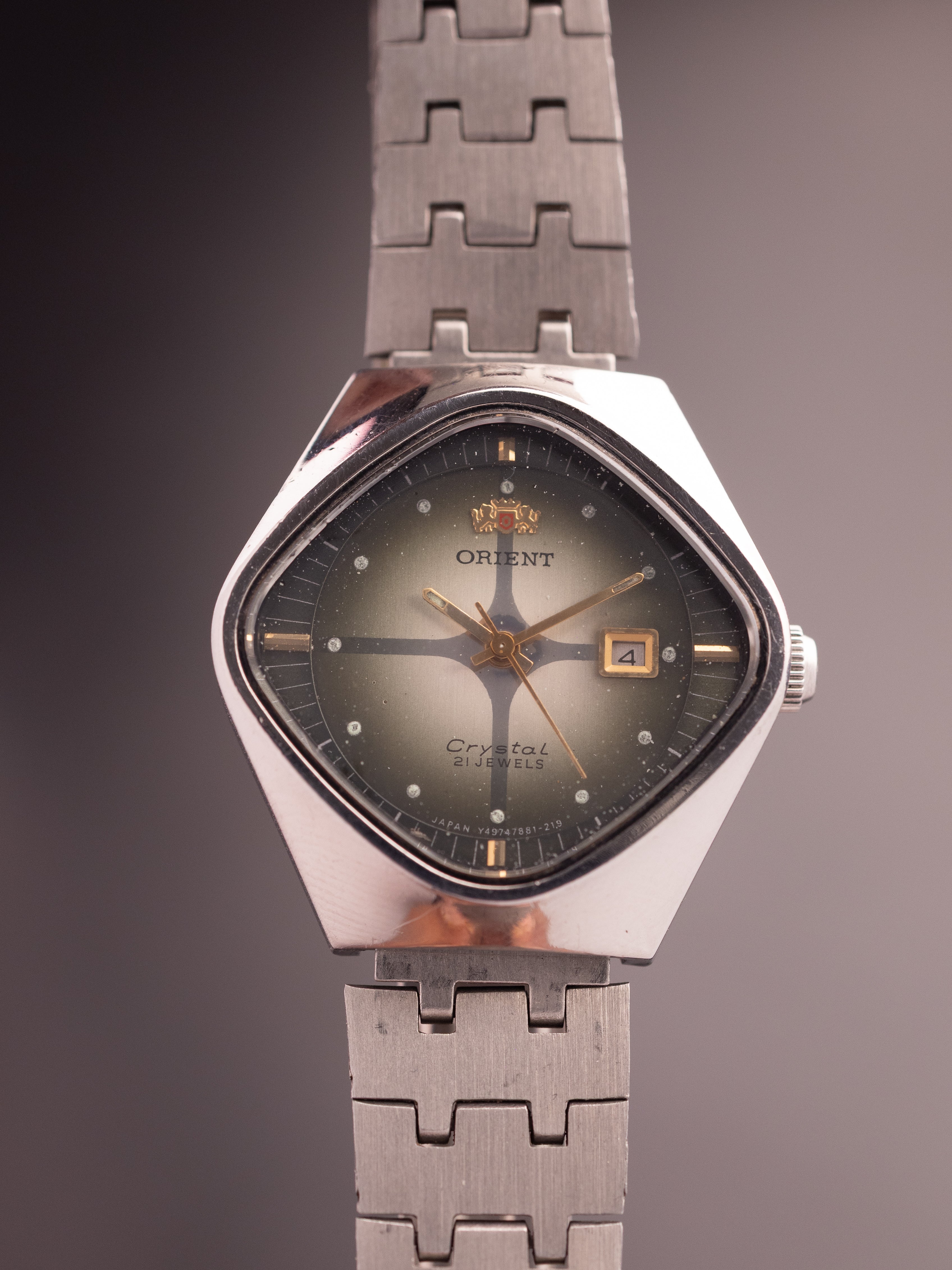 Orient Crystal (Ref. Y497788-10 CA) (28mm; Automatic)