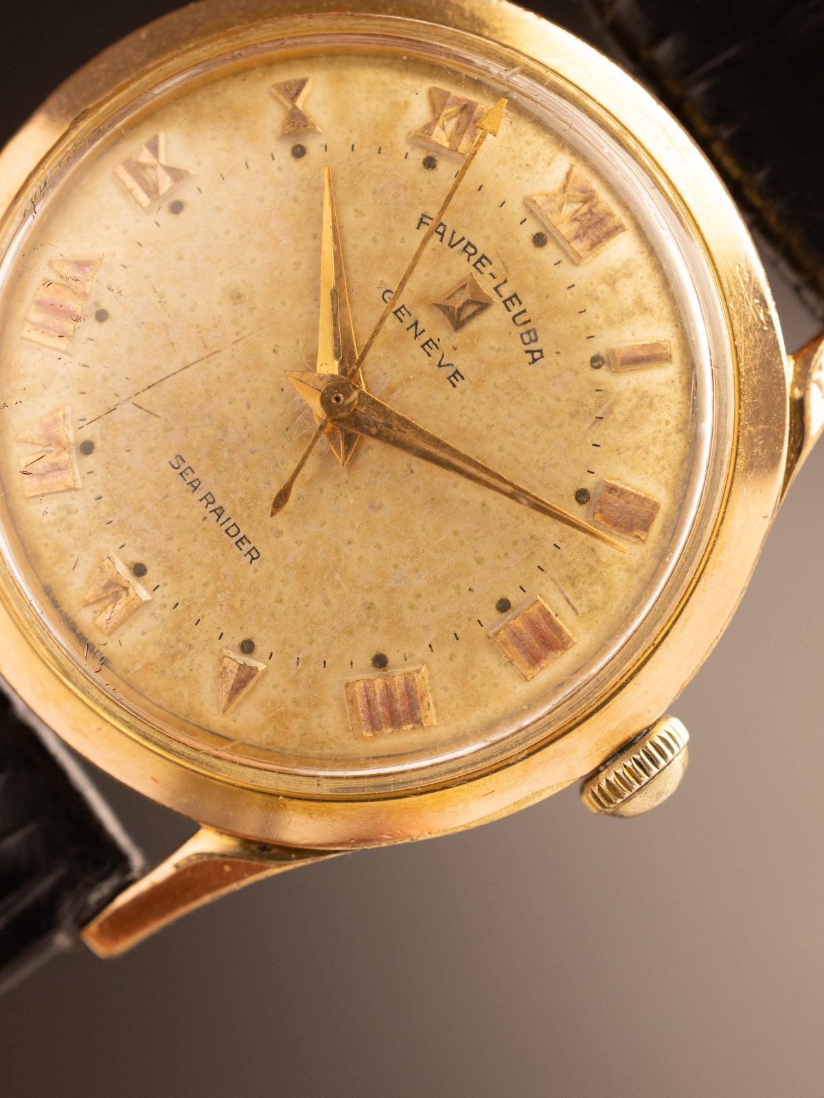 Favre Leuba Sea Raider Vintage Gold (Ref. 41072 3897) (33mm; Manual) (Super Rare)
