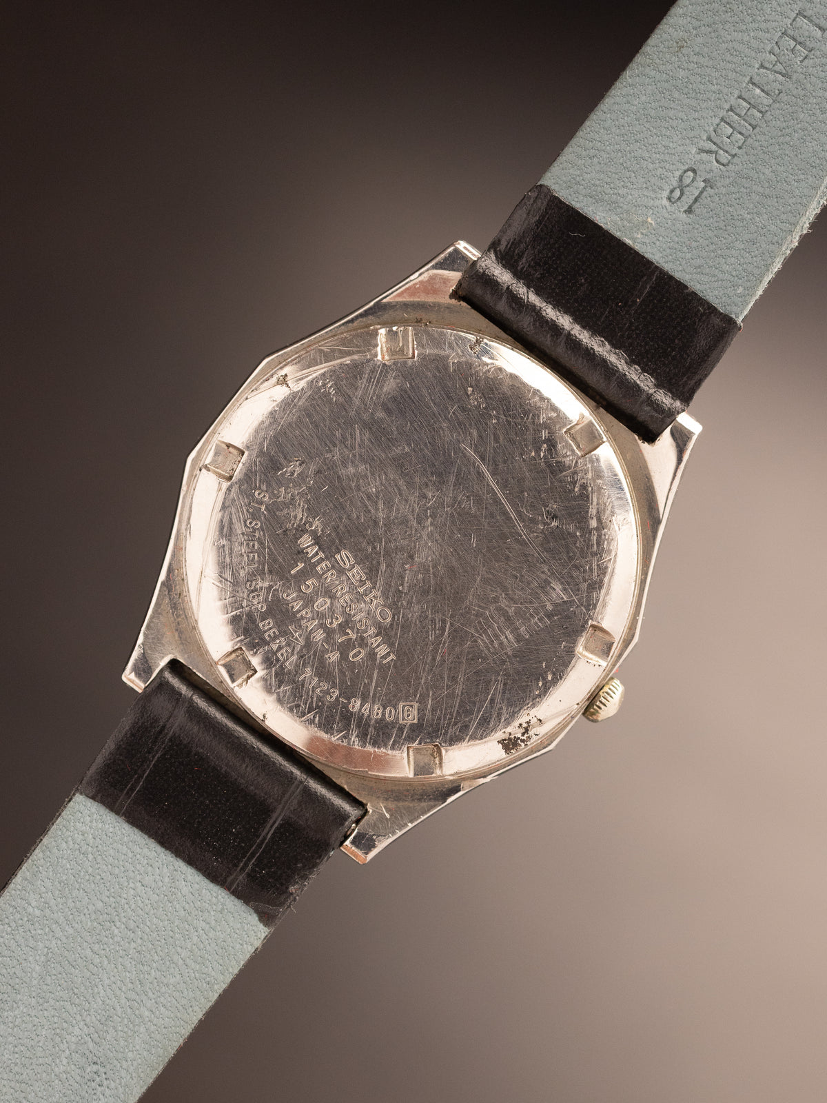 Seiko SQ 150370 (Ref. 7123-8480) (35mm; Quartz)