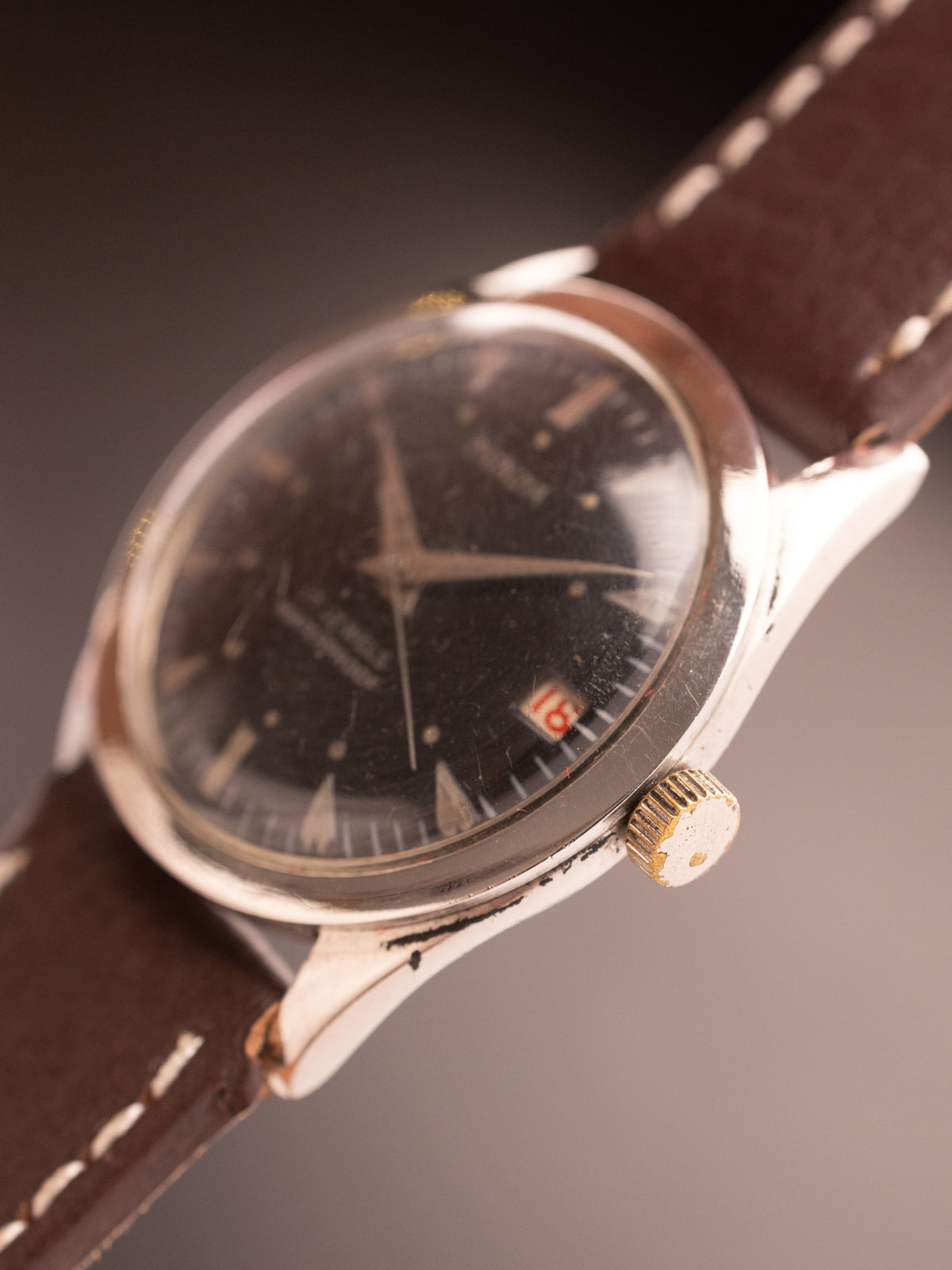 Mondia 17 Jewels Dater (Ref. Unknown) (34mm; Manual)